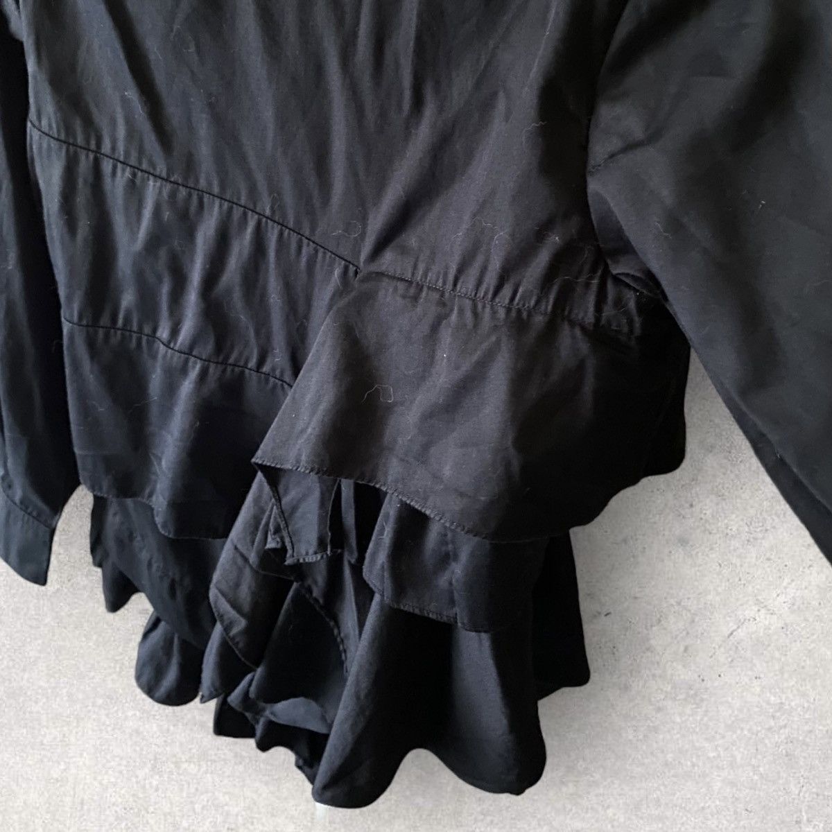 Balenciaga Balenciaga Ruffle Blouse Size XS / US 0-2 / IT 36-38 - 4 Thumbnail