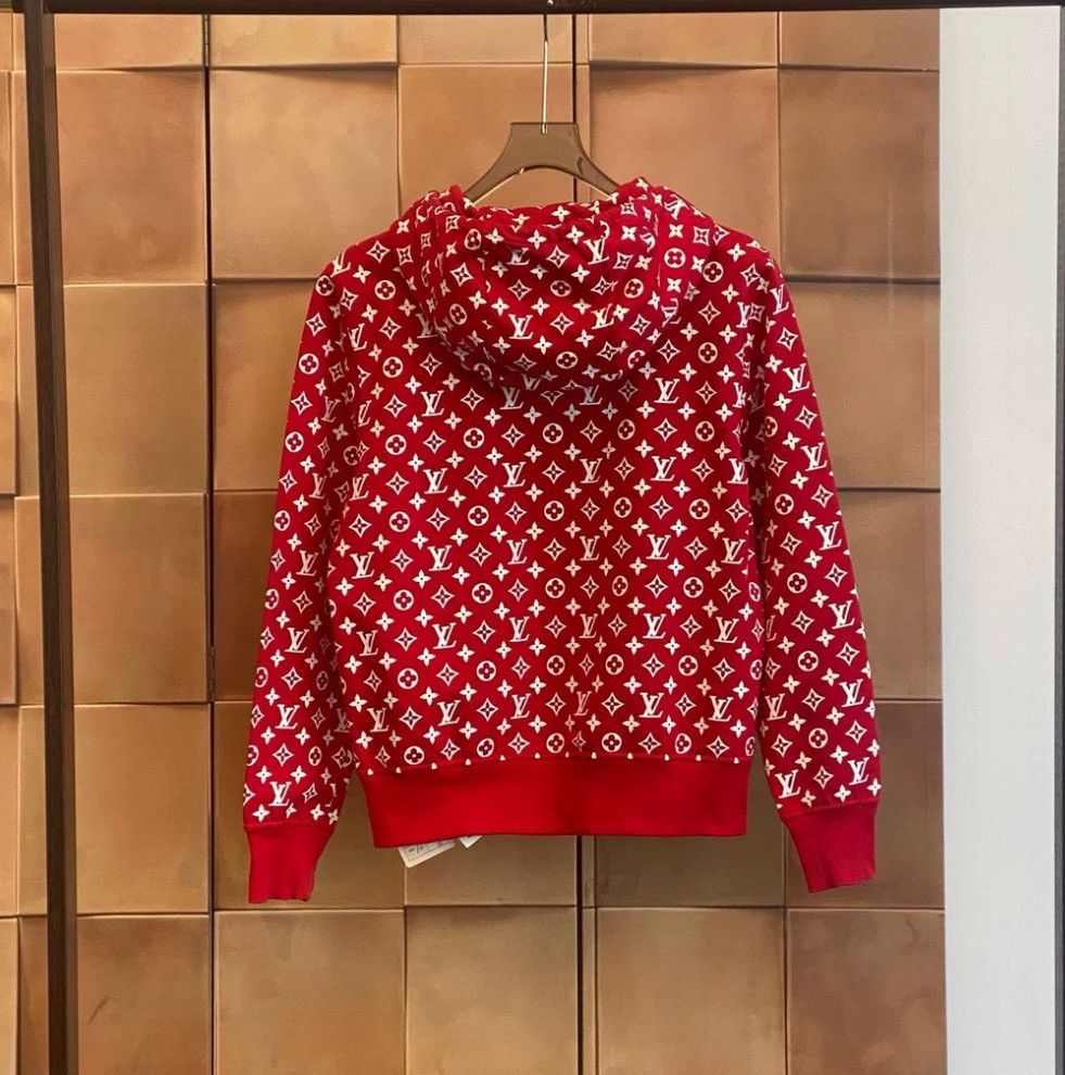 Louis Vuitton Louis Vuitton X Supreme Co-branded Hoodie with Full Logo ho Size US XS / EU 42 / 0 - 3 Thumbnail