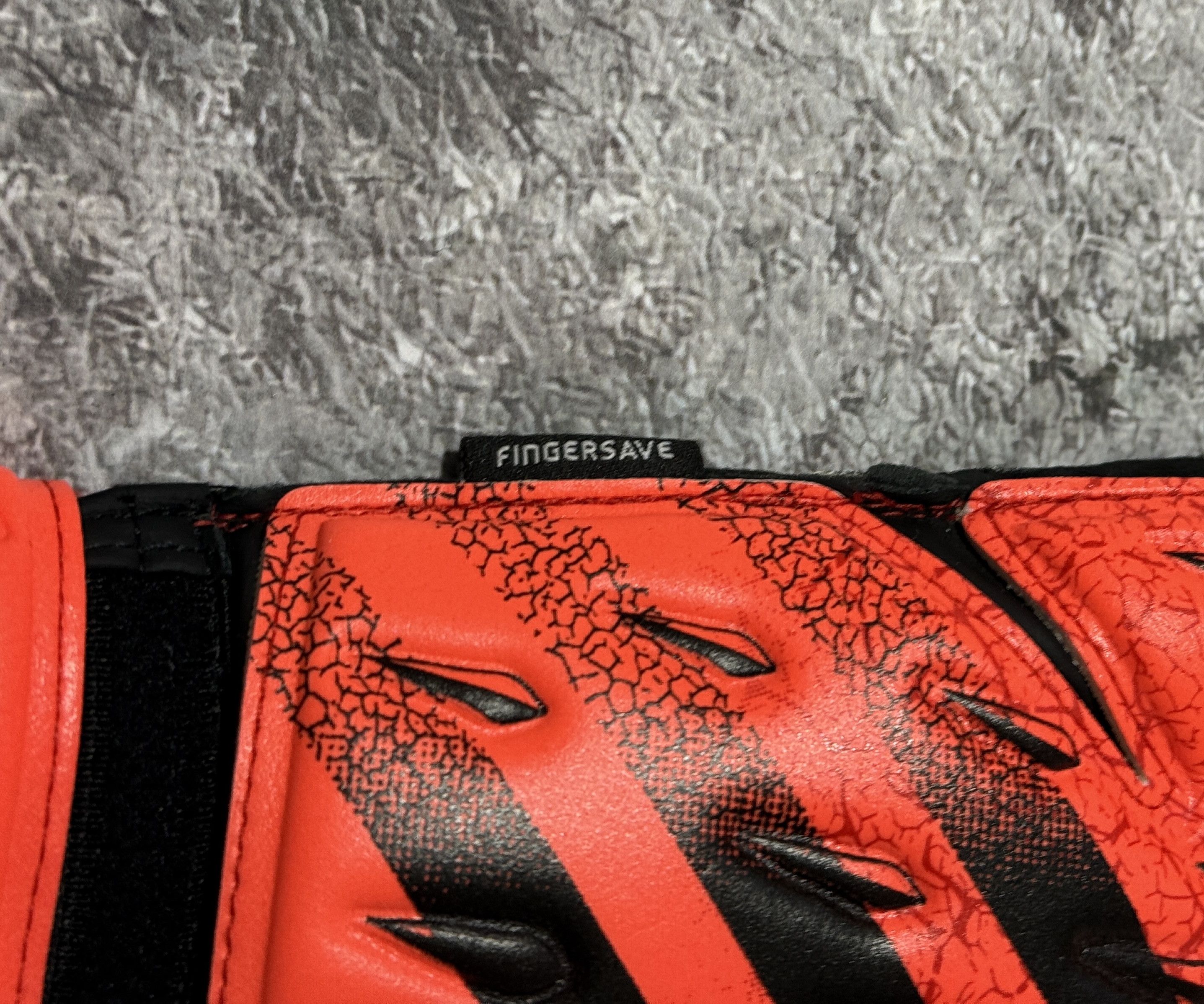 Adidas ADIDAS GOALKEEPER GLOVES GR1533 PREDATOR MATCH FINGERSAVE 10 Size ONE SIZE - 4 Thumbnail
