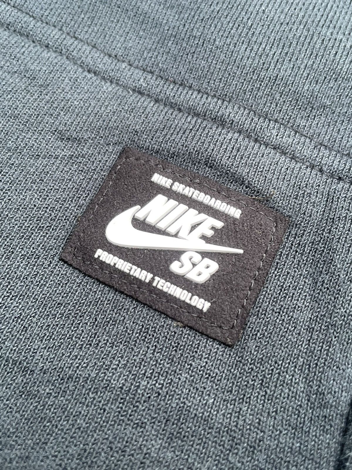 Nike Nike SB Crewneck Size US L / EU 52-54 / 3 - 7 Thumbnail
