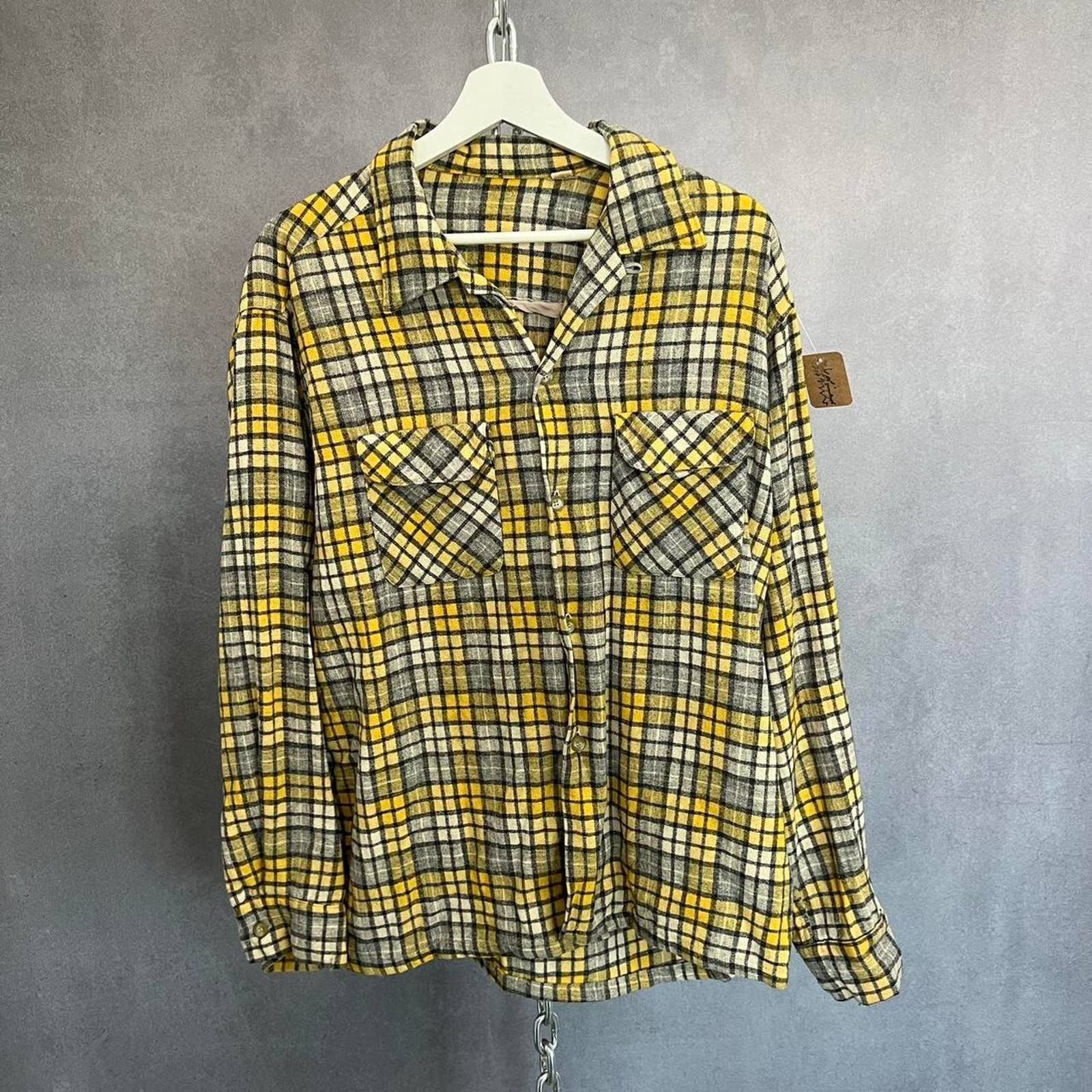 Vintage 60s70s wool loop collar size XL