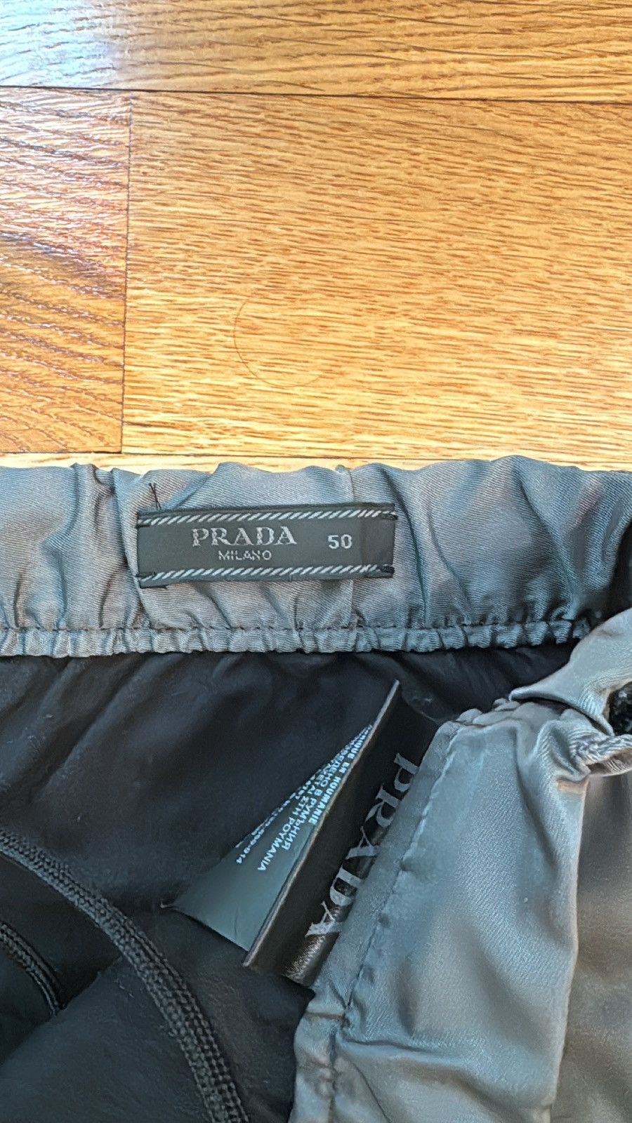Prada Prada Garbadine Nylon Trousers Size US 34 / EU 50 - 4 Thumbnail