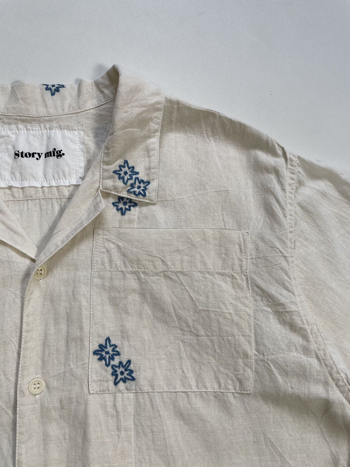 Story Mfg. ‘Greetings’ Embroidered Boxy Shirt Size US M / EU 48-50 / 2 - 5 Thumbnail