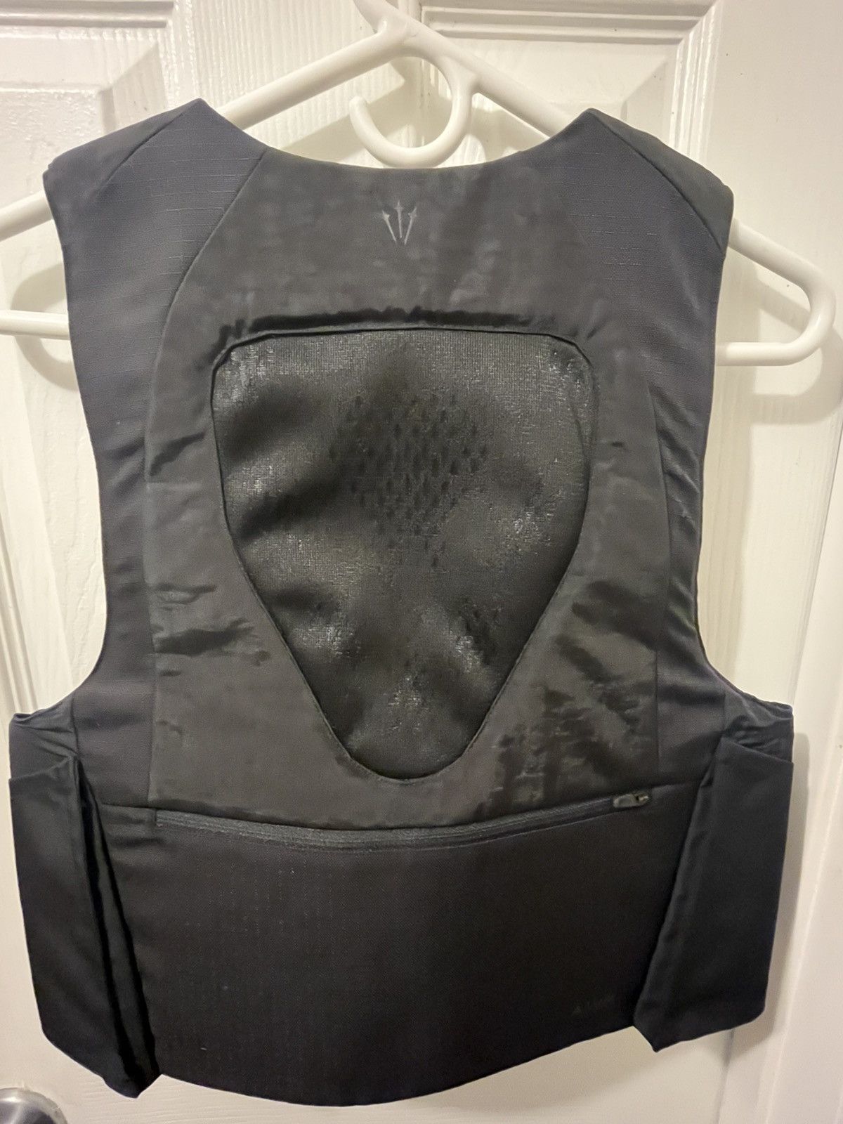 NOCTA × Nike Nike x Drake Nocta NRG Tactical Vest (DA3940-010) Men’s XS Size US XS / EU 42 / 0 - 9 Thumbnail