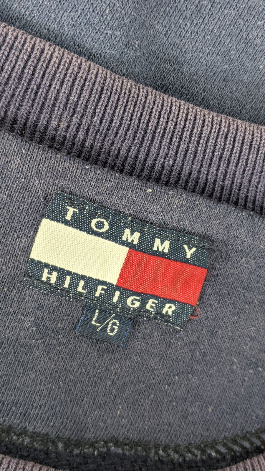 Tommy Hilfiger Vintage Tommy Hilfiger Sweatshirt Flag Logo Size US L / EU 52-54 / 3 - 3 Thumbnail