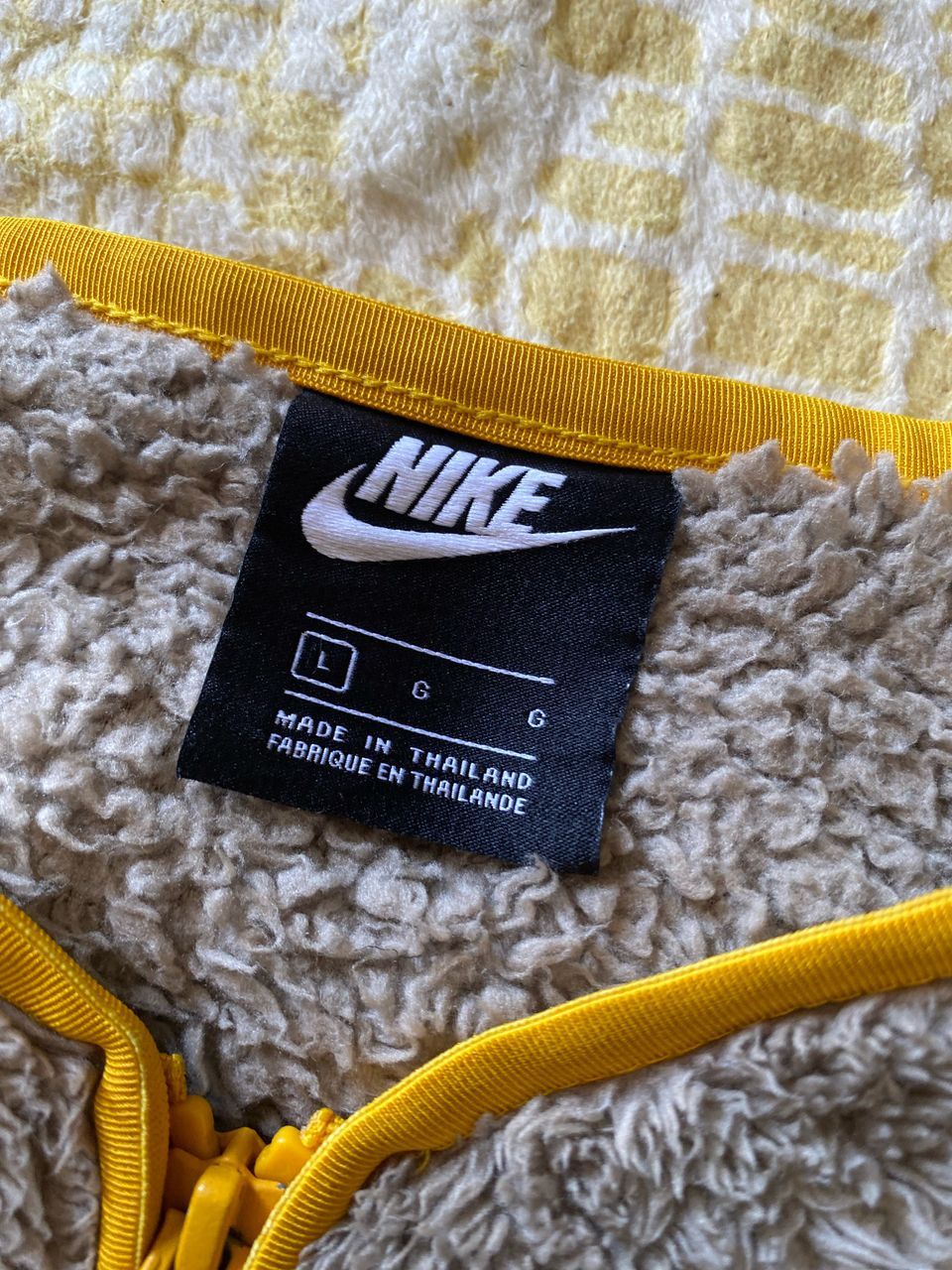 Nike Nike Wild Fluffy Sherpa Fleece Jacket Size L / US 10 / IT 46 - 8 Thumbnail