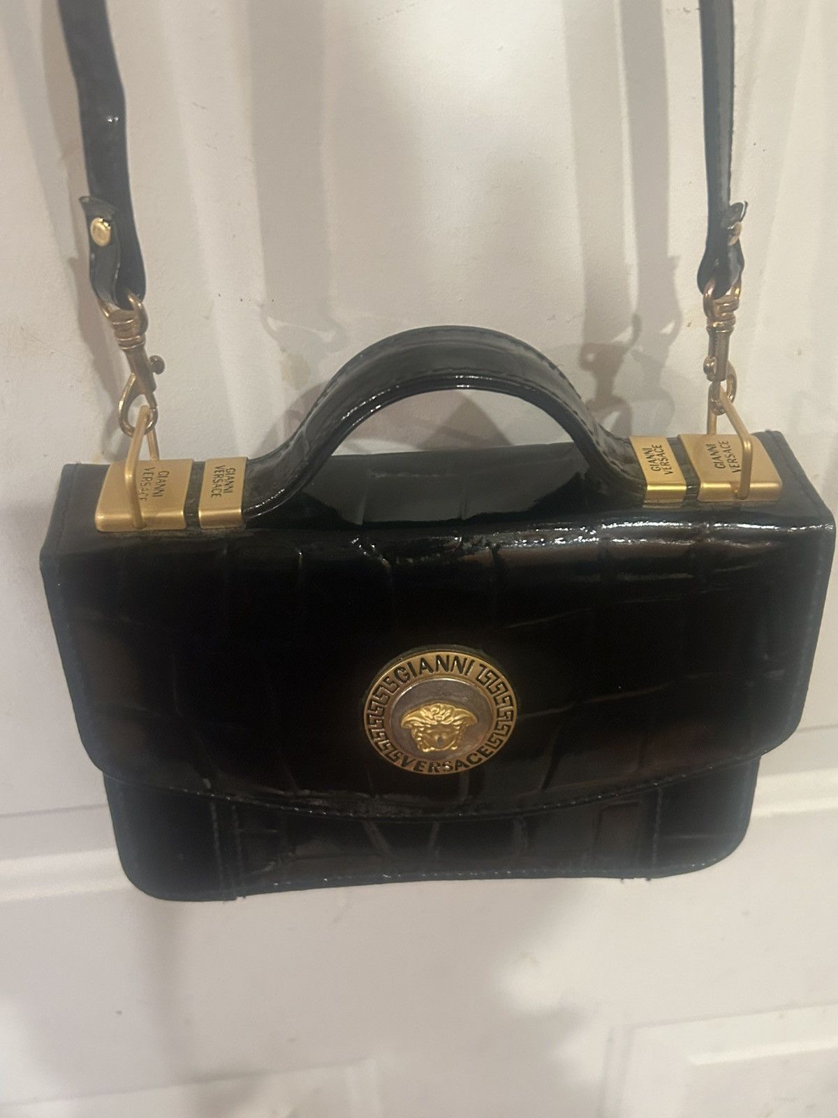 Versace Gianni Versace Medusa Patent Croc Embossed Clutch Size ONE SIZE - 7 Thumbnail