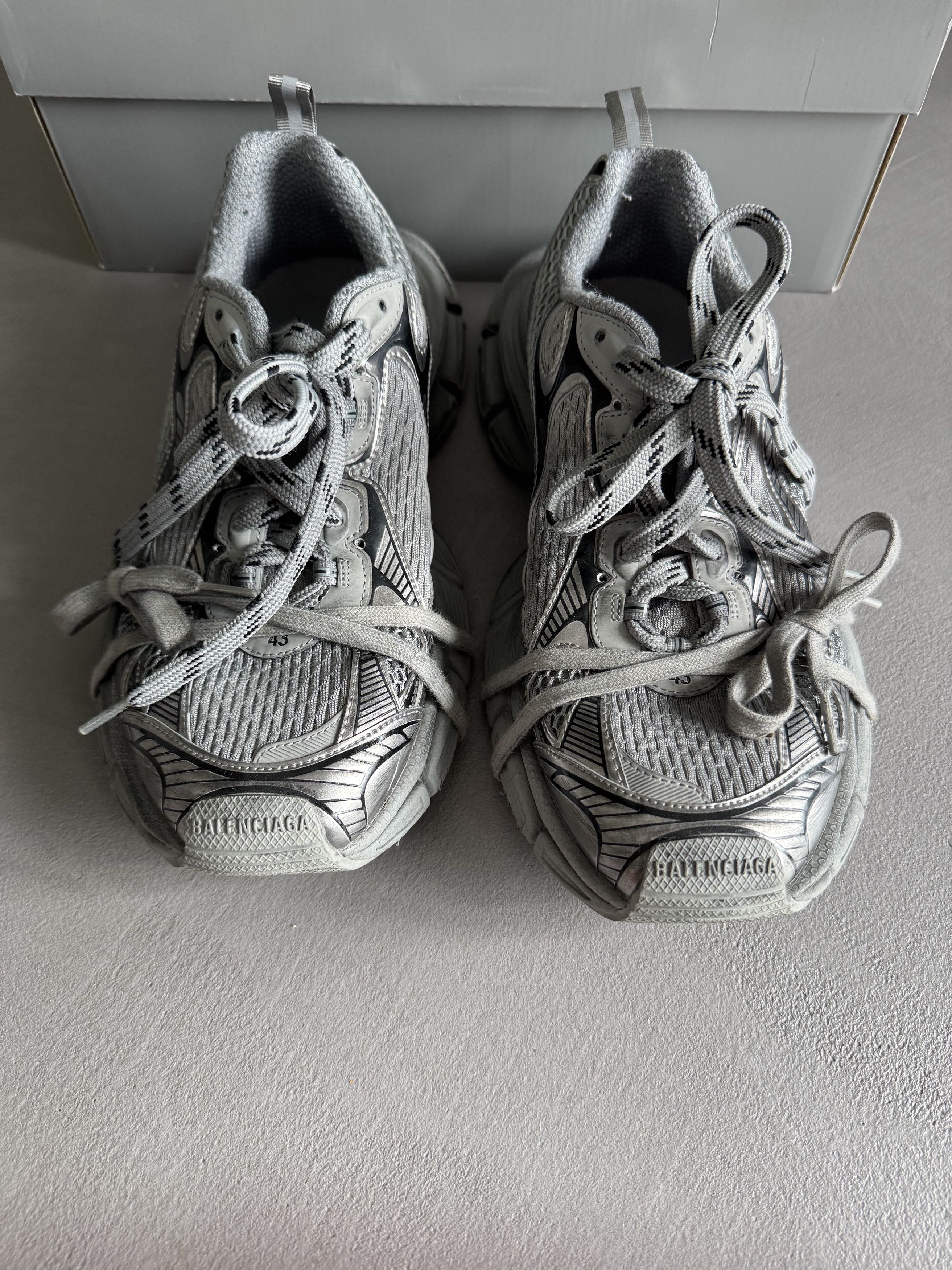 Balenciaga Balenciaga 3XL Sneakers Grey Silver Size US 10 / EU 43 - 9 Thumbnail
