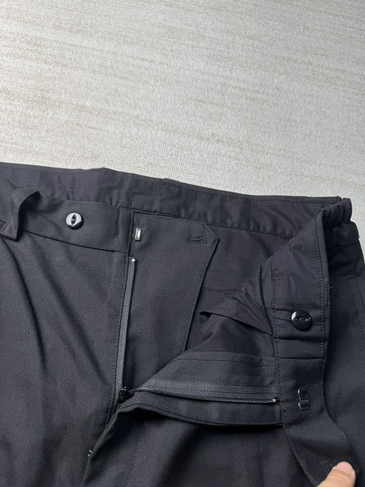 Japanese Brand GAKKIN × BUDSPOOL LINEN WOOL TUCK TROUSERS Size US 32 / EU 48 - 7 Thumbnail