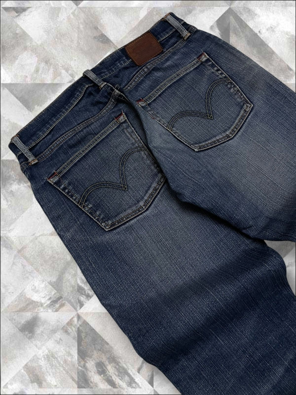 Levi's Vintage Clothing Vintage 1990s Designer Levis 705 Distressed Baggy Denim Size US 33 - 14 Thumbnail