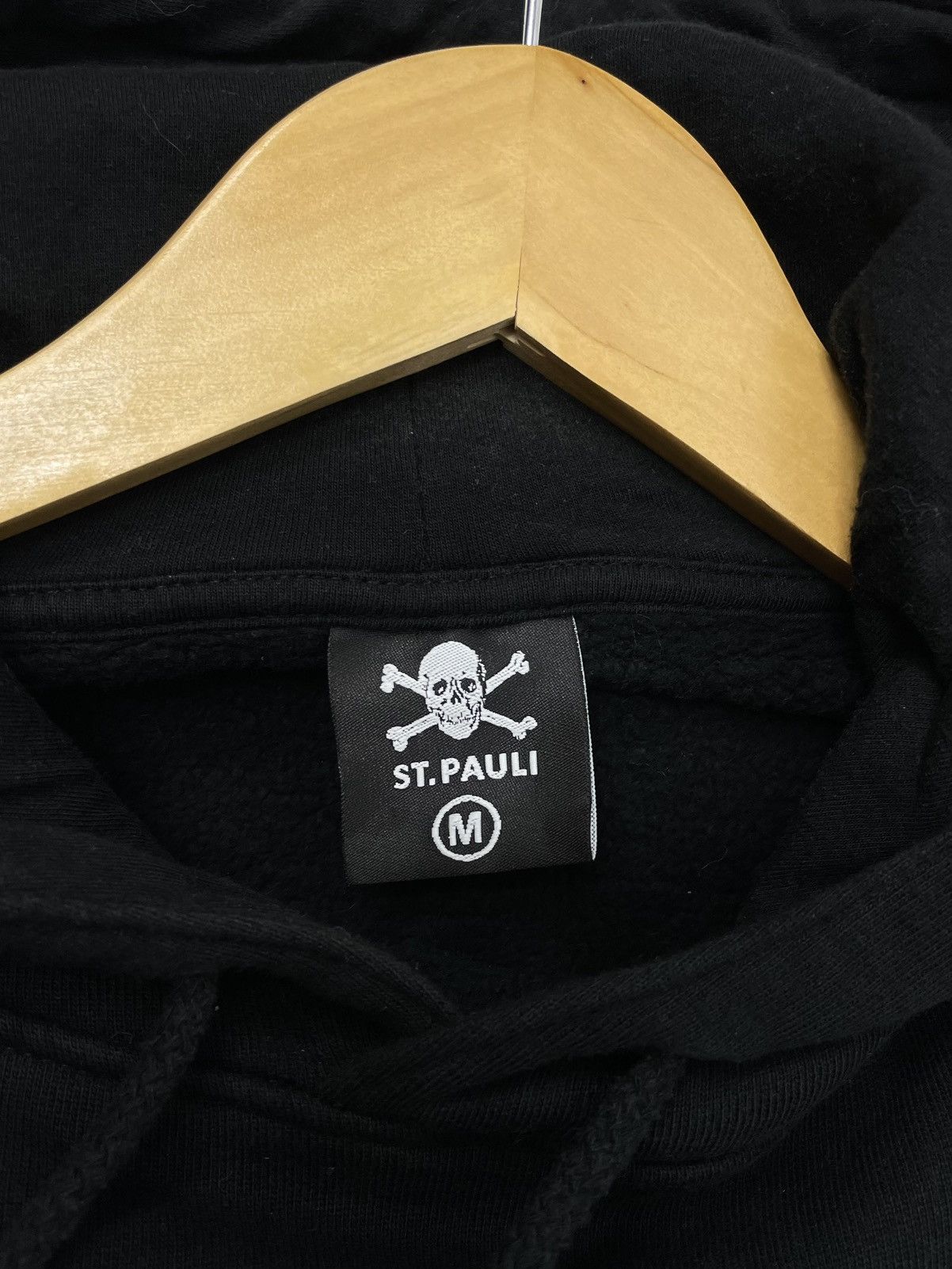 Vintage FC St. Pauli Hoodie – Size M – Made in Turkey Size US M / EU 48-50 / 2 - 7 Thumbnail