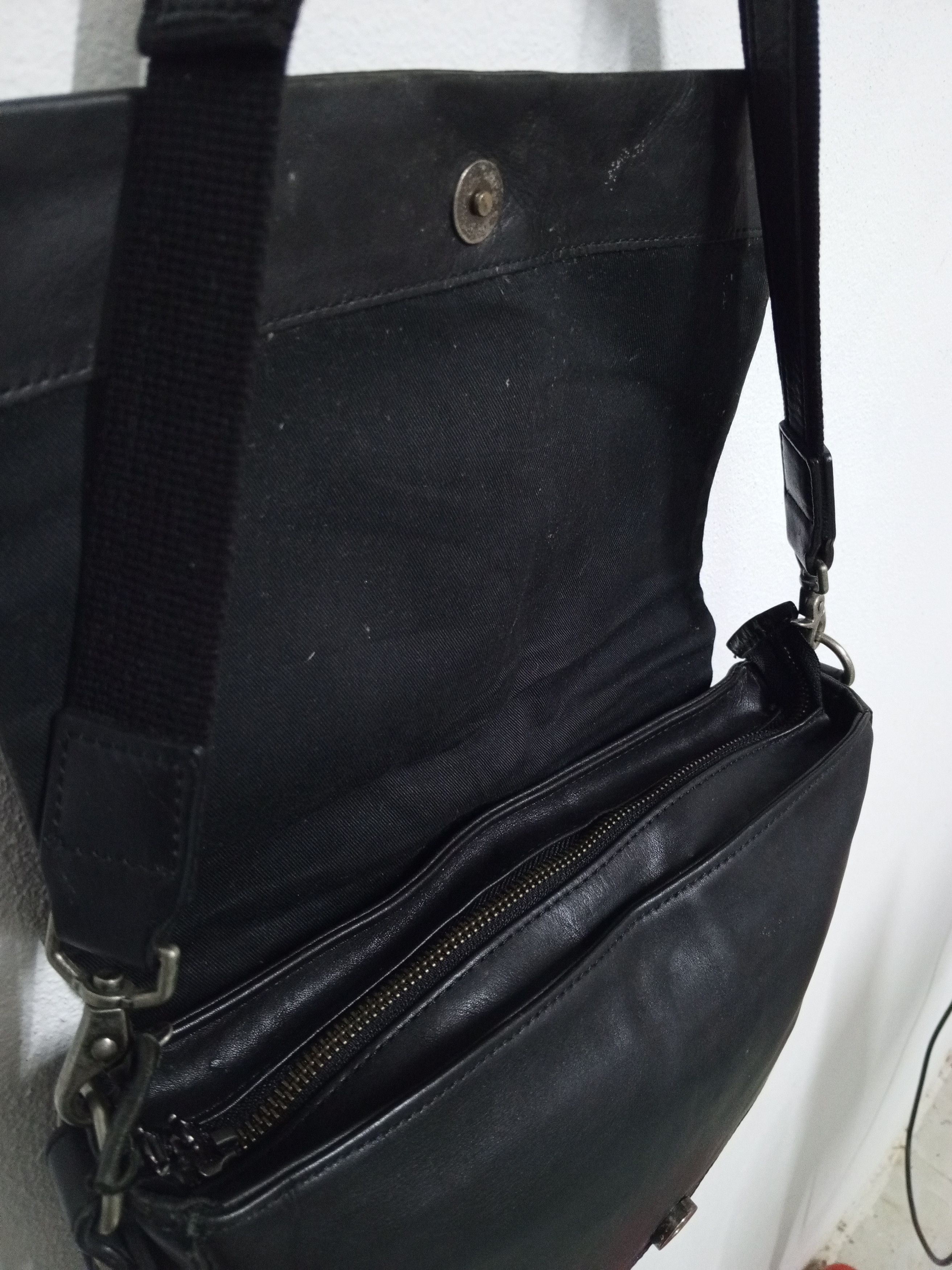 Leather 💥BINDING OFFER 💥STUDIOUS JAPAN LEATHER BAG SLIM Size ONE SIZE - 5 Thumbnail