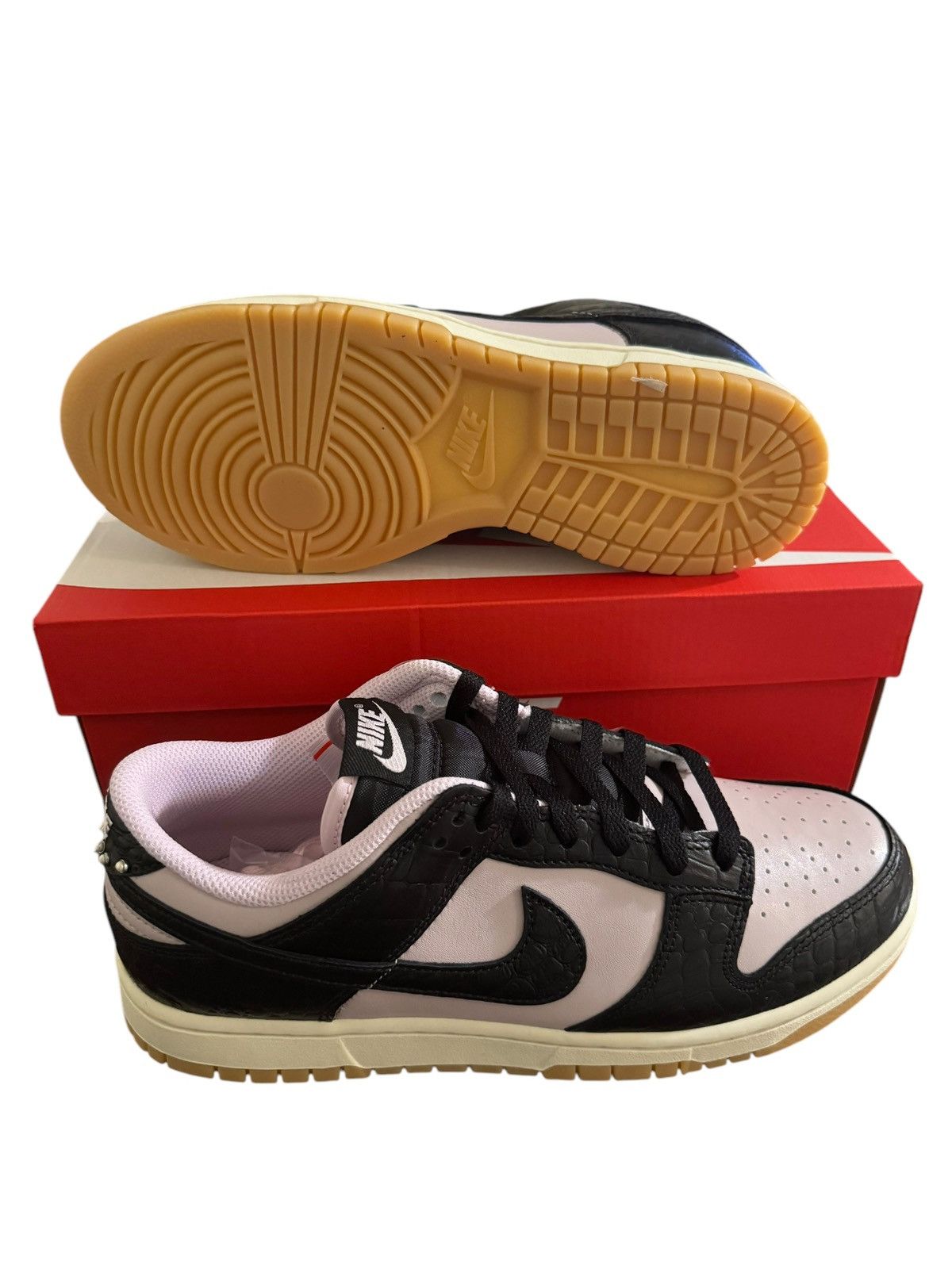 Nike Nike Dunk Low Size US 8.5 / EU 41-42 - 8 Thumbnail