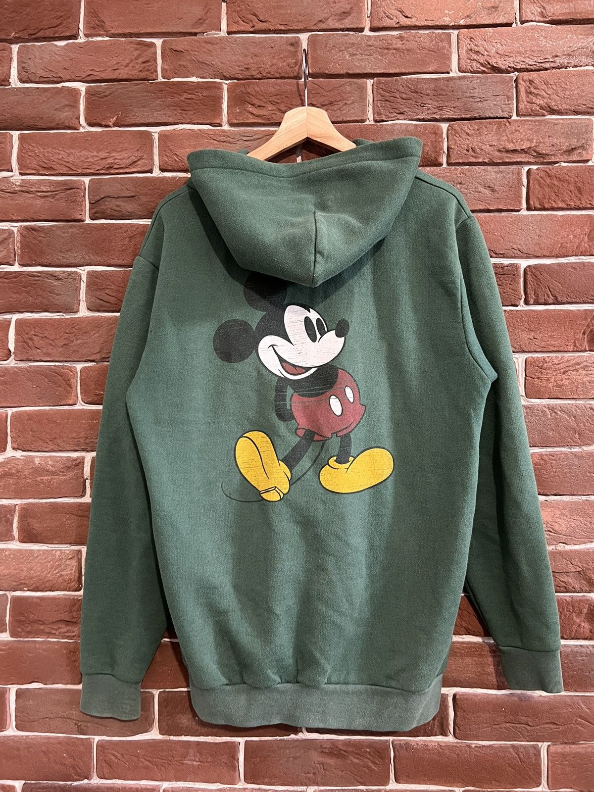 Mickey Mouse Rare Vintage 90s Mickey Mouse Big Graphic Disney Hoodie XL Size US XL / EU 56 / 4 - 1 Thumbnail