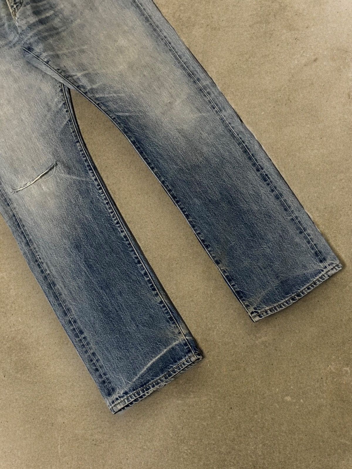 Japanese Brand × Uniqlo Uniqlo Japan Selvedge Dirty Wash Blue Ripped Jeans Denim Size US 38 / EU 54 - 4 Thumbnail