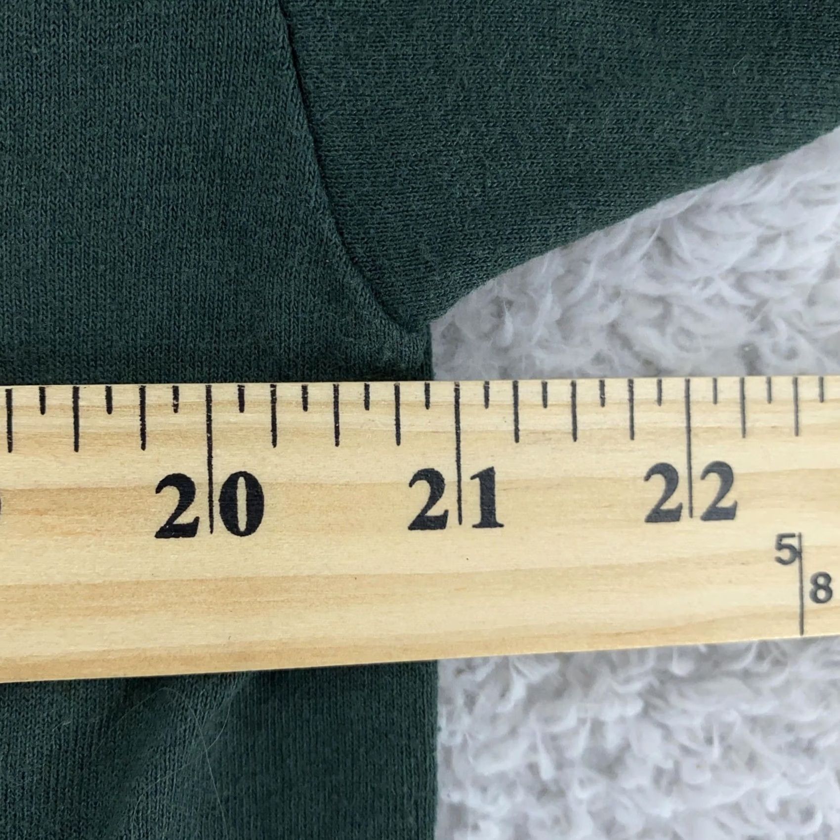 Hanes Hanes Shirt Mens L Green Cotton Polyester Heavyweight Crew Neck Short Sleeve Vintage Blank Classic Minimalist Tee Size US L / EU 52-54 / 3 - 5 Thumbnail