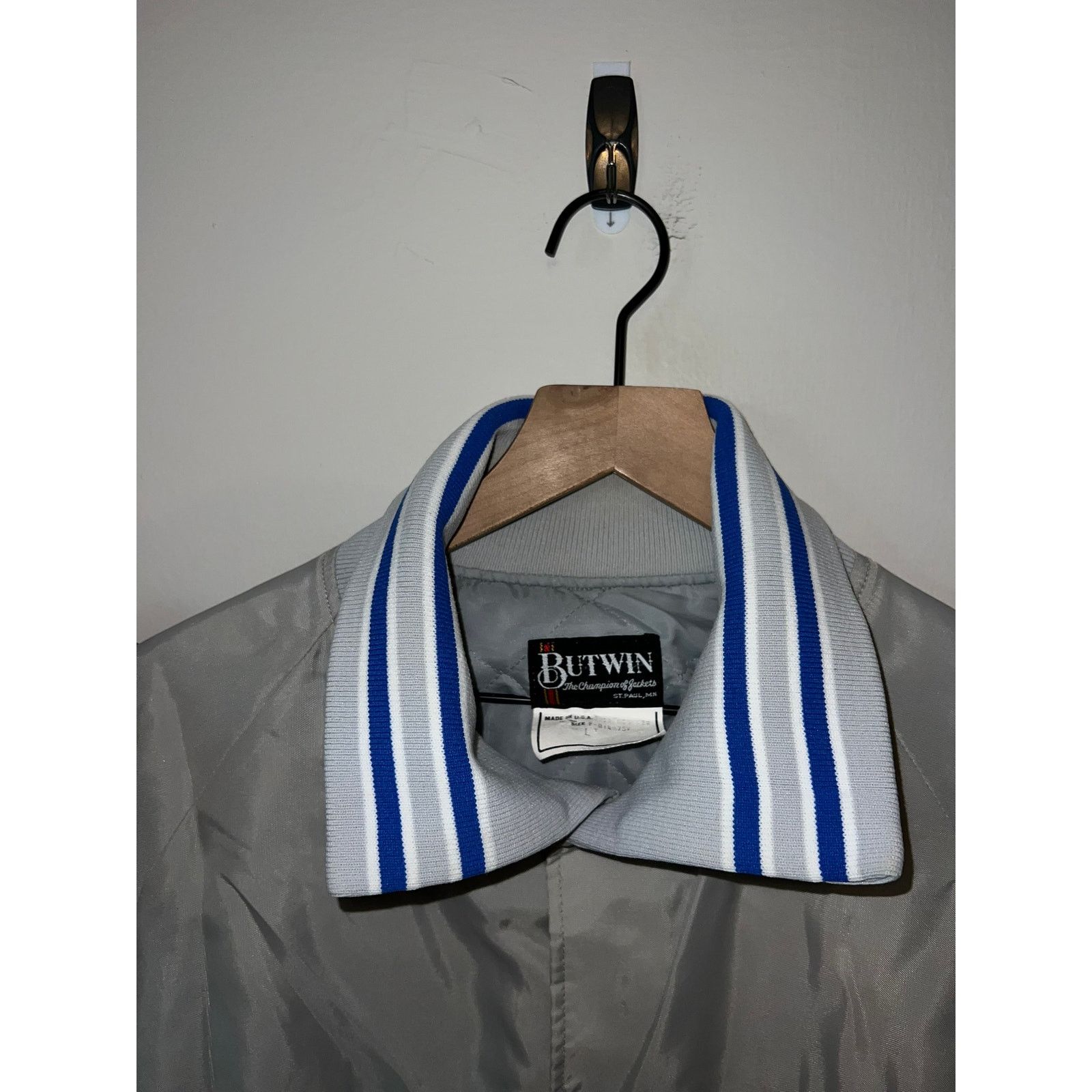 Vintage Vintage Air Force Bomber Jacket Falcon Quarterback AFA 80s L Size US L / EU 52-54 / 3 - 10 Thumbnail