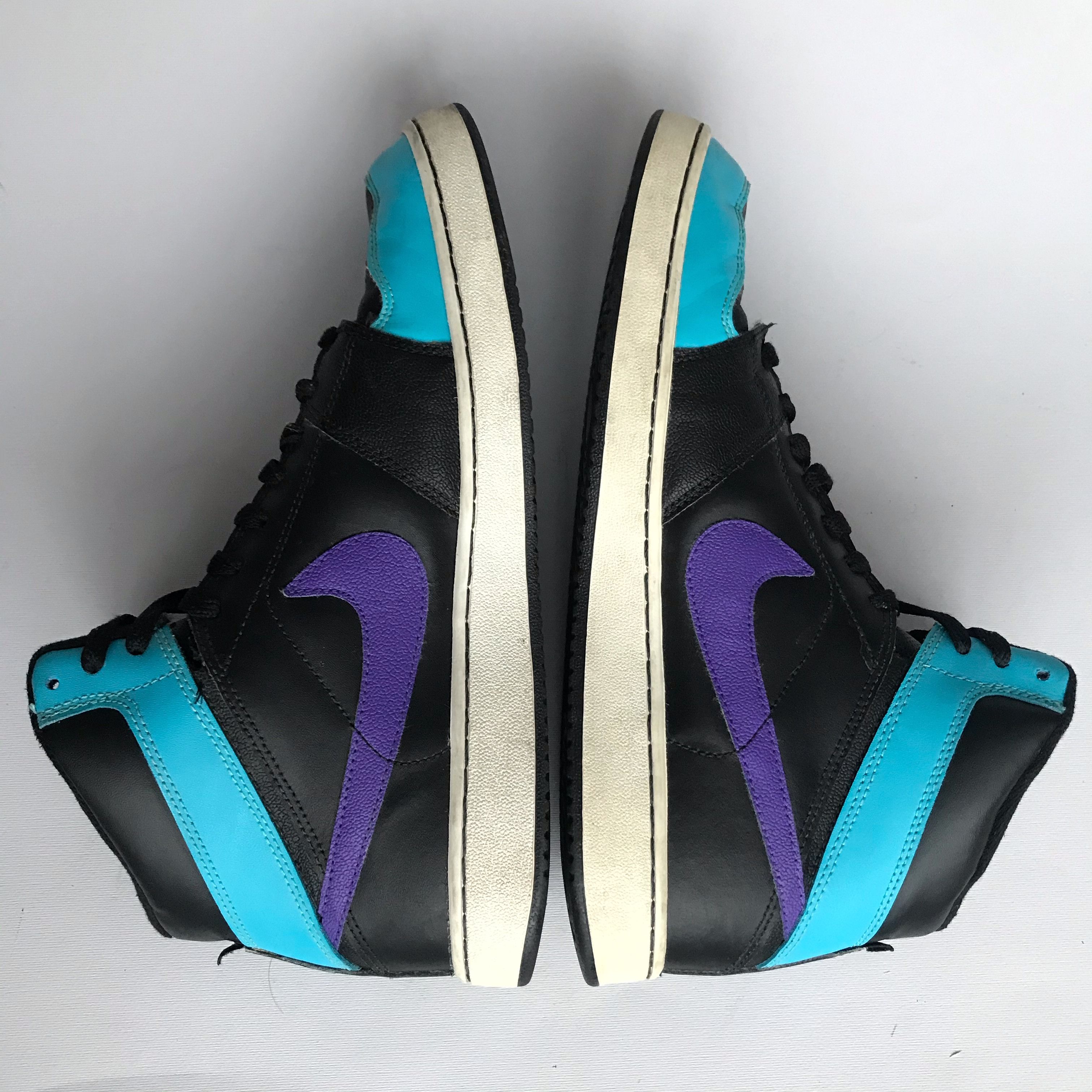 Nike VINTAGE Y2K NIKE BACKBOARD HIGH TOP SNEAKERS 395558-014 Size US 9 / EU 42 - 4 Thumbnail