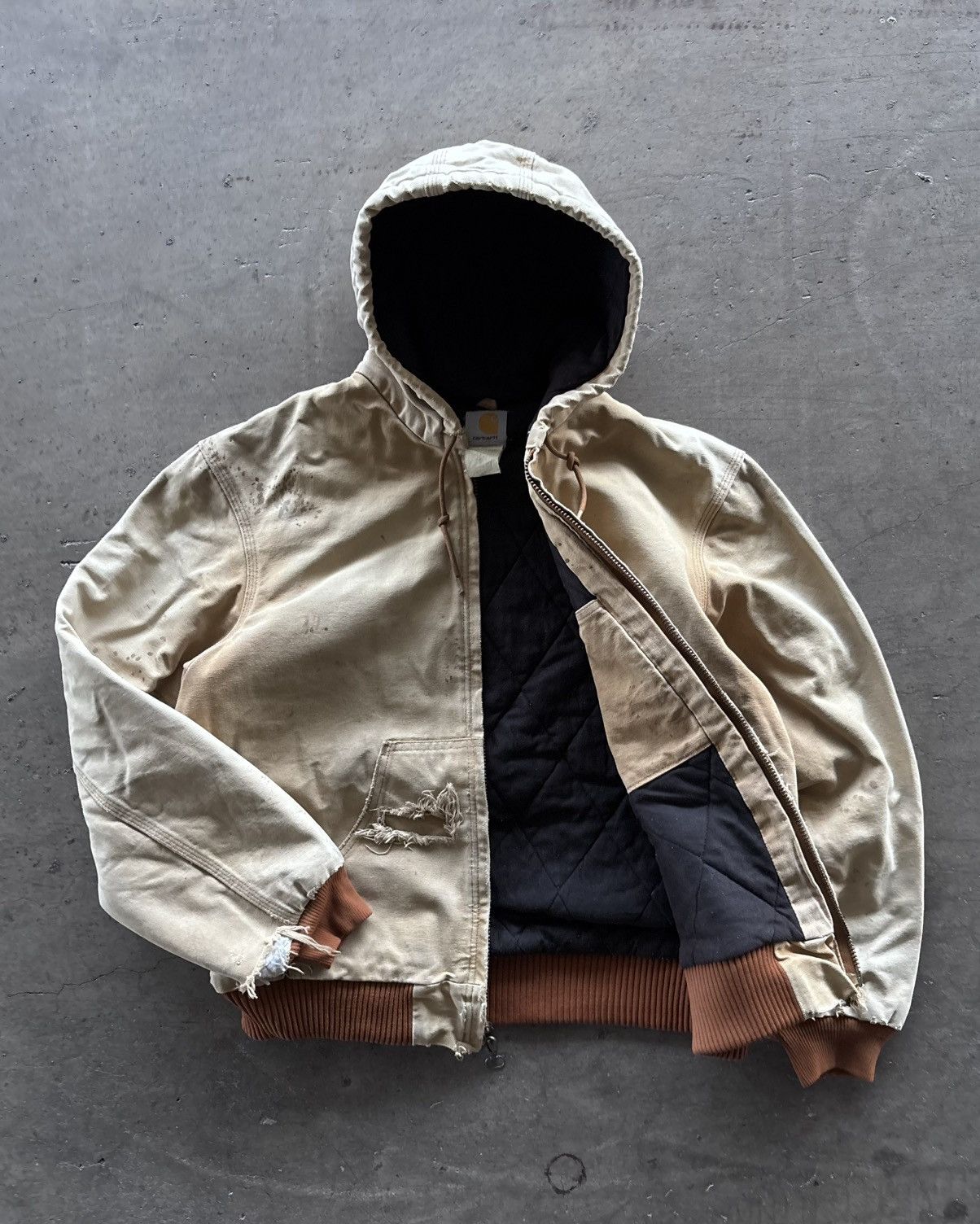 Carhartt Vintage Carhartt Distressed Beige Hooded Jacket Size US M / EU 48-50 / 2 - 6 Thumbnail