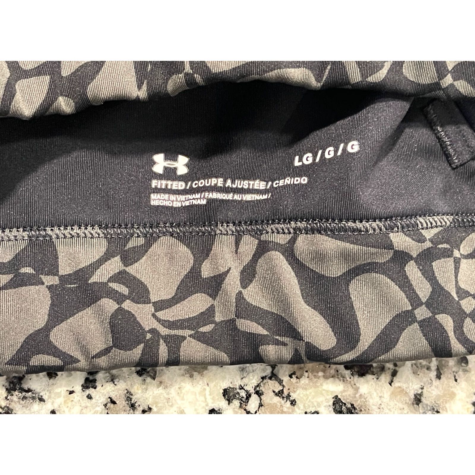 Under Armour Under Armour Sports Bra Womens Large High Support Green Black Print Size ONE SIZE - 5 Thumbnail