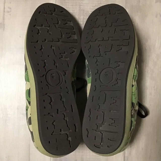 Bape BAPE × KAWS ULTRA SKULL STA sneakers Bendy ABC camo NIGO APE Size US 9.5 / EU 42-43 - 6 Thumbnail