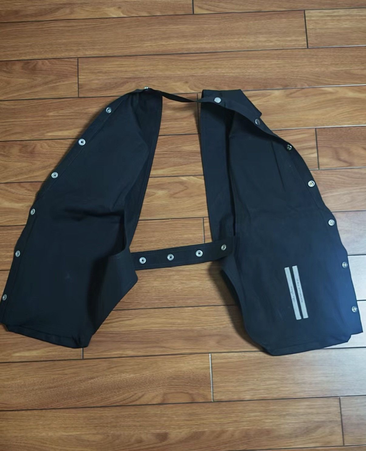 Rick Owens Rick Owens tactical vest Brand new Size US M / EU 48-50 / 2 - 2 Thumbnail
