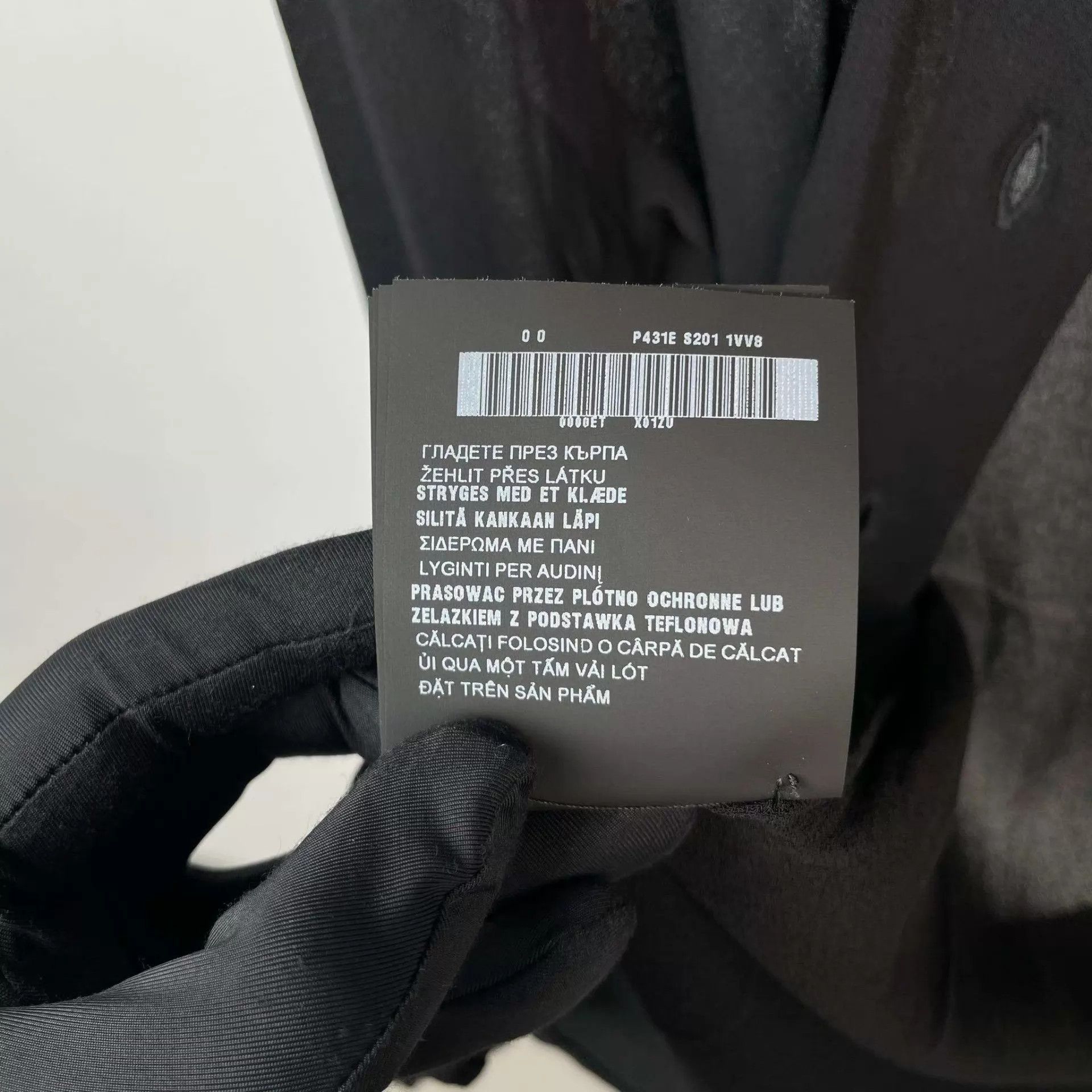 Prada Prada silk long sleeve shirt black 38 Size XS / US 0-2 / IT 36-38 - 7 Thumbnail