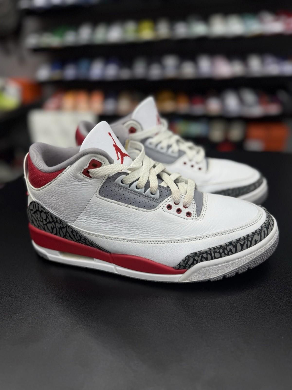 Jordan Brand Nike Air Jordan 3 Retro Fire Red Size 8.5 DN3707-160 OG Size US 8.5 / EU 41-42 - 3 Thumbnail