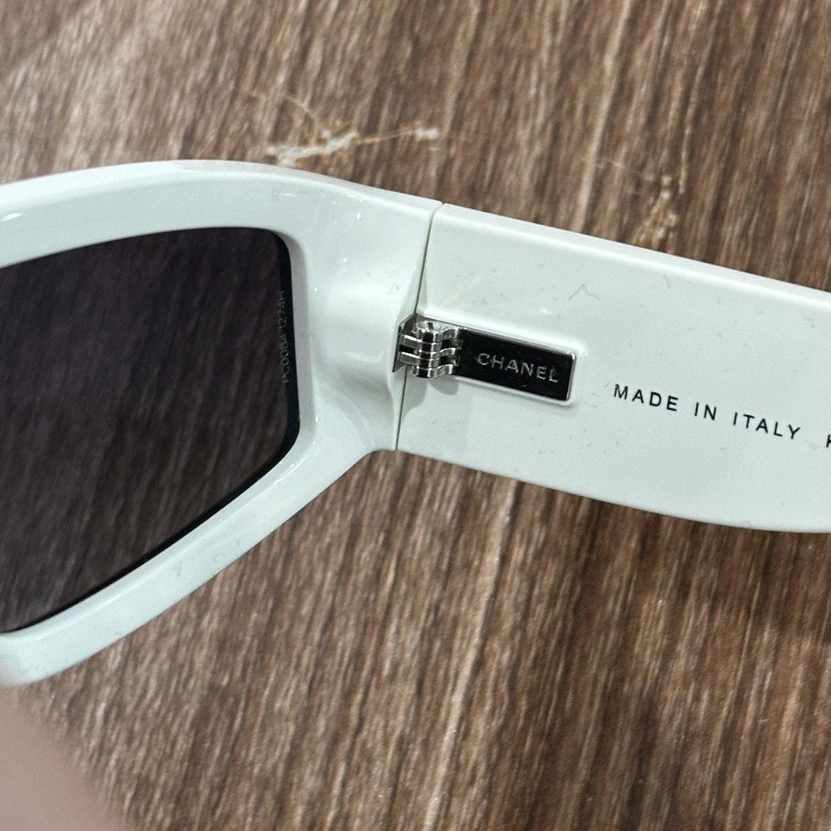 Chanel CHANEL 0CH6057 1656S6 SUNGLASSES Size ONE SIZE - 7 Thumbnail