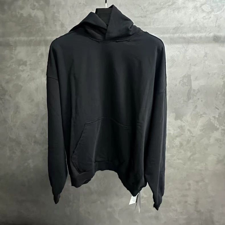 Balenciaga Balenciaga Black Solid Color Logo Embroidered Hooded Sweat Size US M / EU 48-50 / 2 - 1 Thumbnail