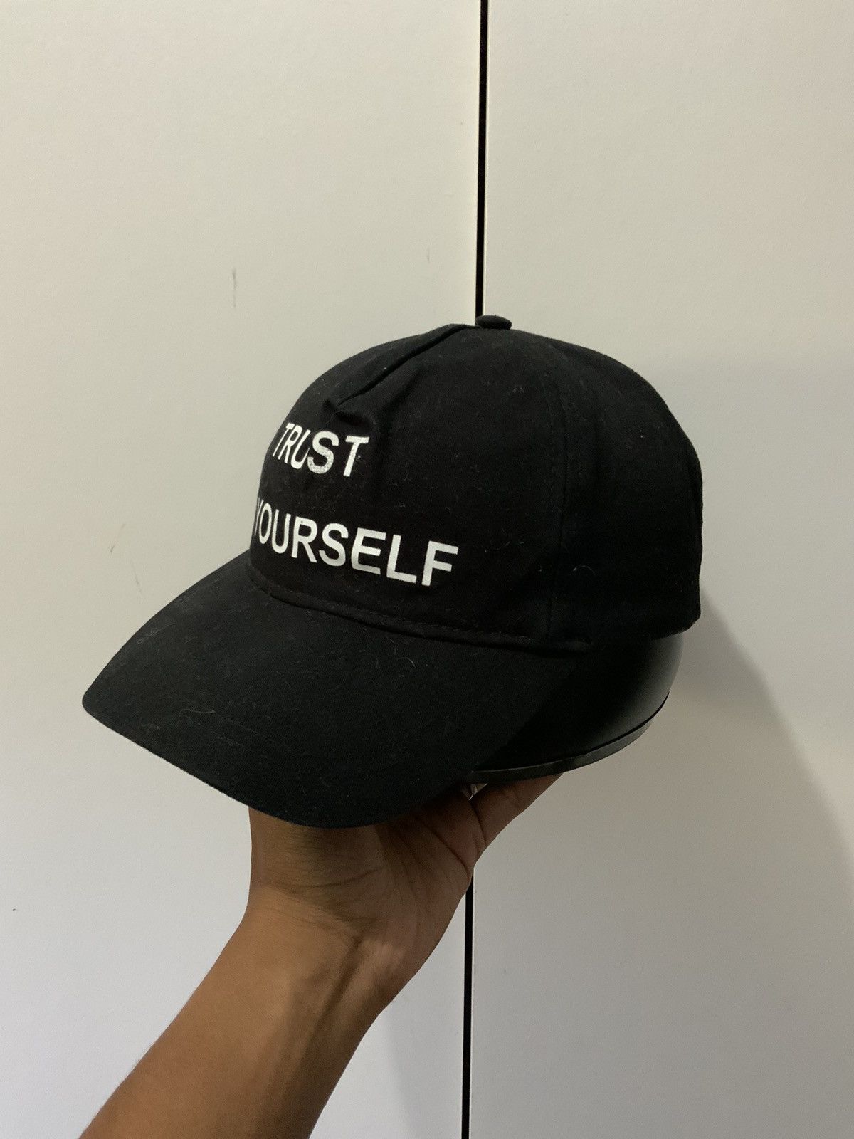 Zara Trust Yourself Zara Man Hat Size ONE SIZE - 1 Thumbnail