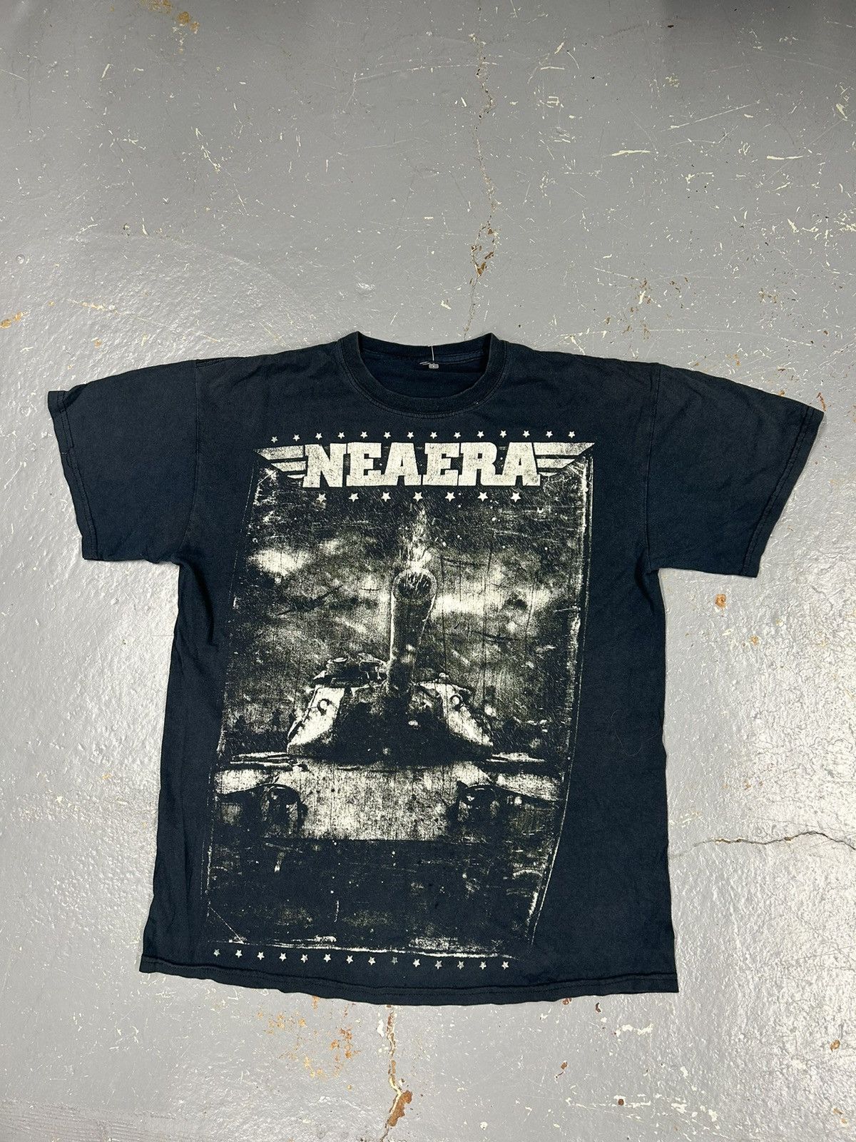 Band Tees × Vintage Crazy Vintage y2K Black NEAERA Band Tee Shirt Cyber Grunge Size US L / EU 52-54 / 3 - 1 Thumbnail