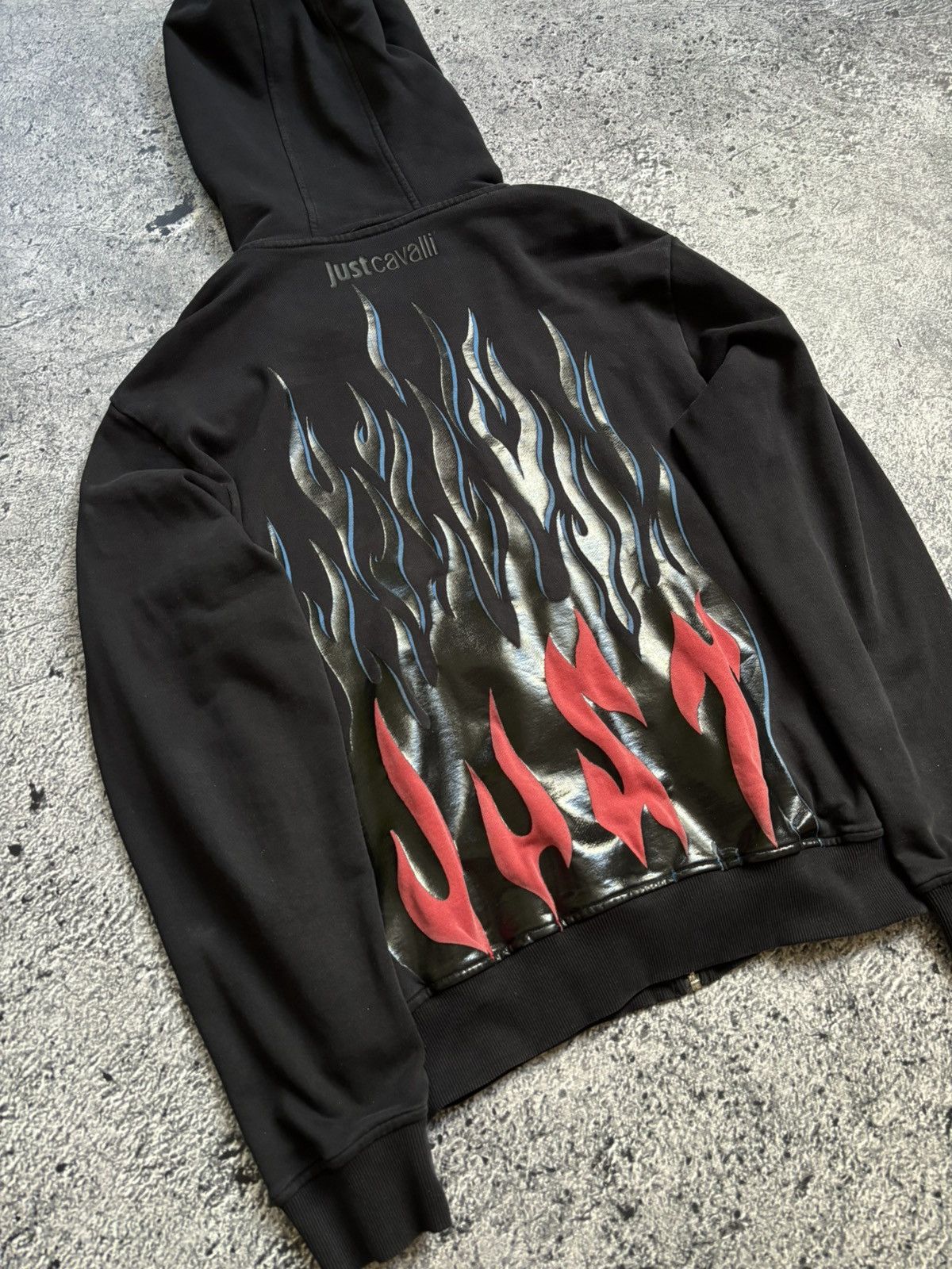 Just Cavalli archive just cavalli rare flames zip up hoodie L Size US L / EU 52-54 / 3 - 10 Thumbnail