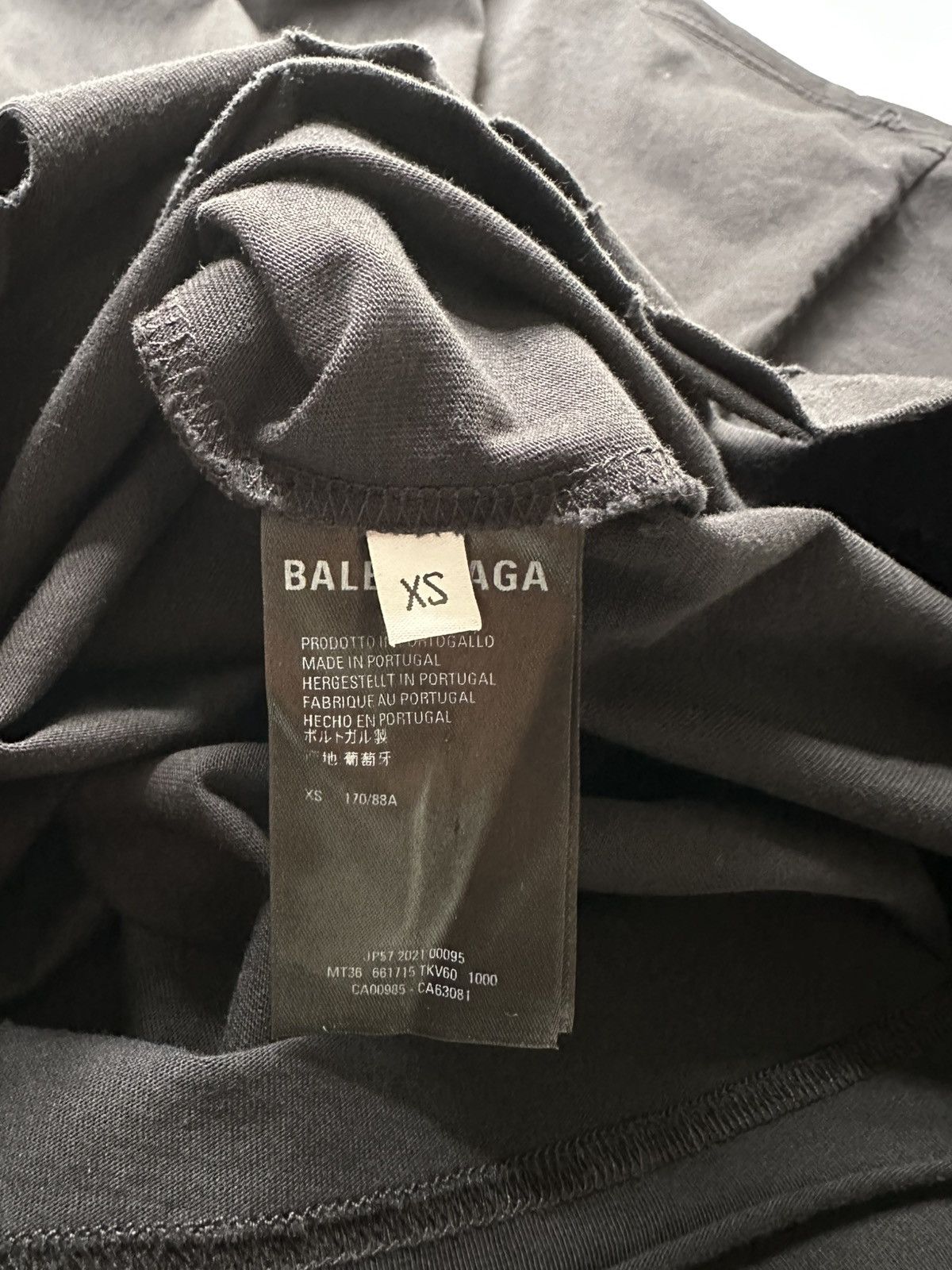 Balenciaga Distressed ripped oversized tee Size US XS / EU 42 / 0 - 5 Thumbnail