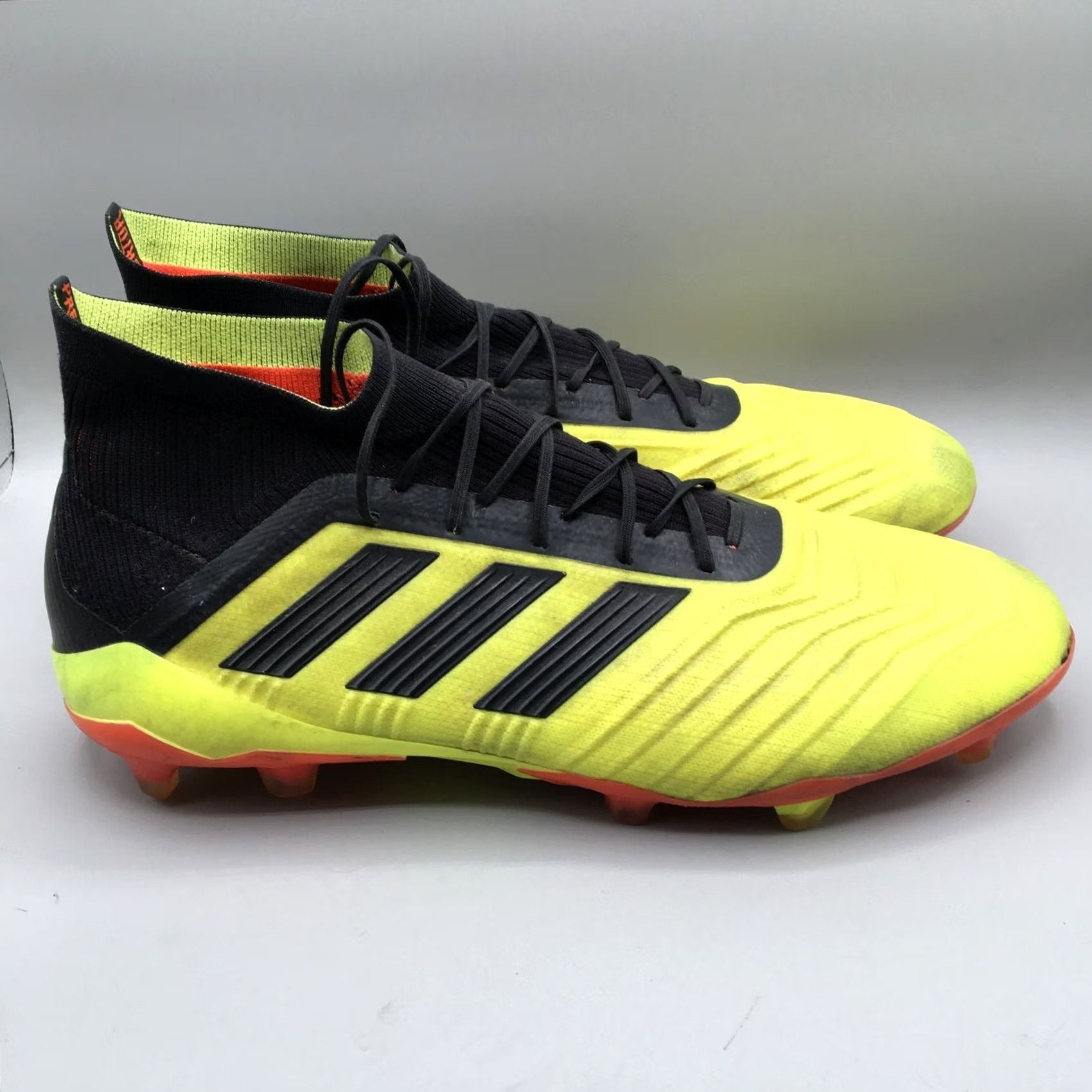 Adidas adidas Predator 18.1 FG Soccer Cleats Mens 12 Yellow Solar Yellow Predator 18.1 DB2037 Shoes Cleats Football Football Cleats Mens Size US 12 / EU 45 - 5 Thumbnail