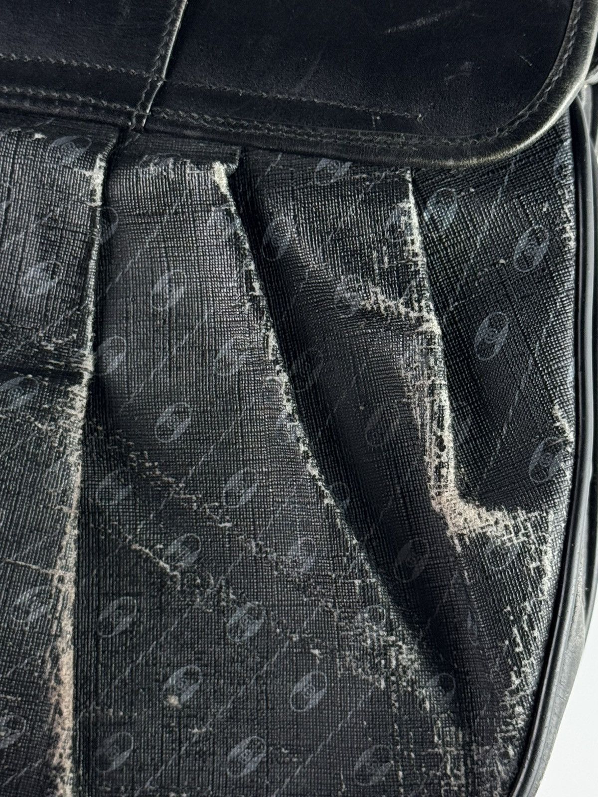 Gucci Vintage Gucci Shoulder / Crossbody Bag Black 111-02-704 Size ONE SIZE - 18 Thumbnail
