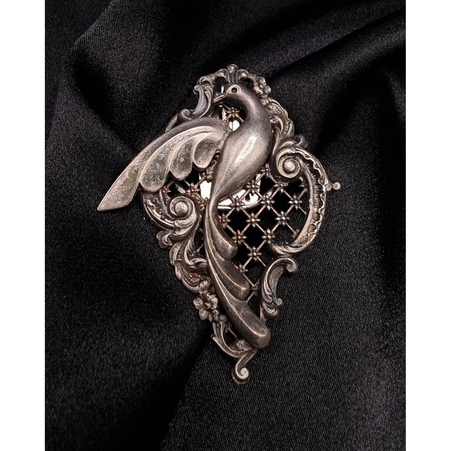 Vintage Antique 1920s-1930s Brevete S.G.D.G. Signed Silver-Tone Bird Size ONE SIZE - 1 Thumbnail