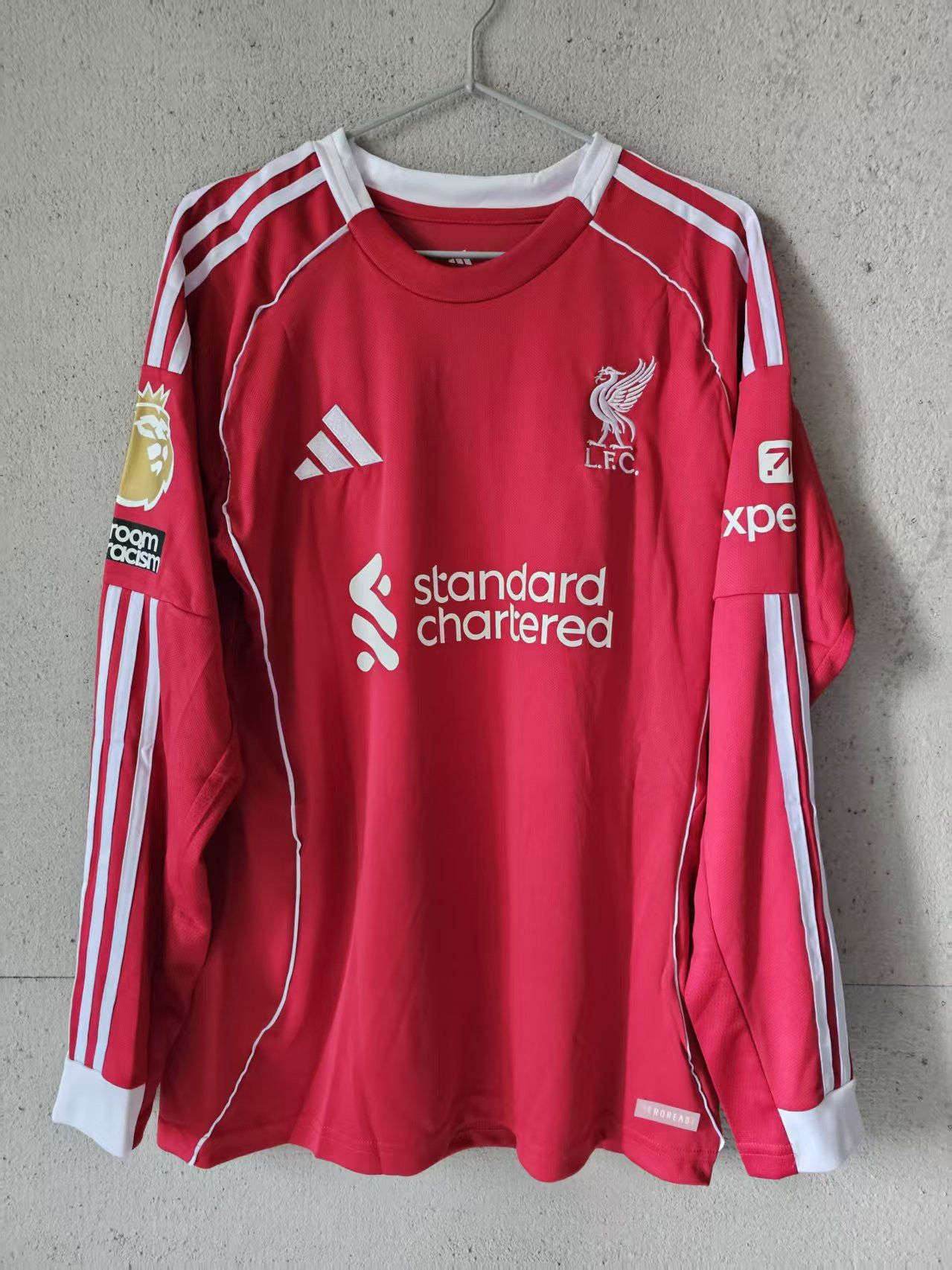 Other 7 Florian Wirtz Jersey 2025 26 Liverpool Longsleeve Size US XL / EU 56 / 4 - 2 Thumbnail