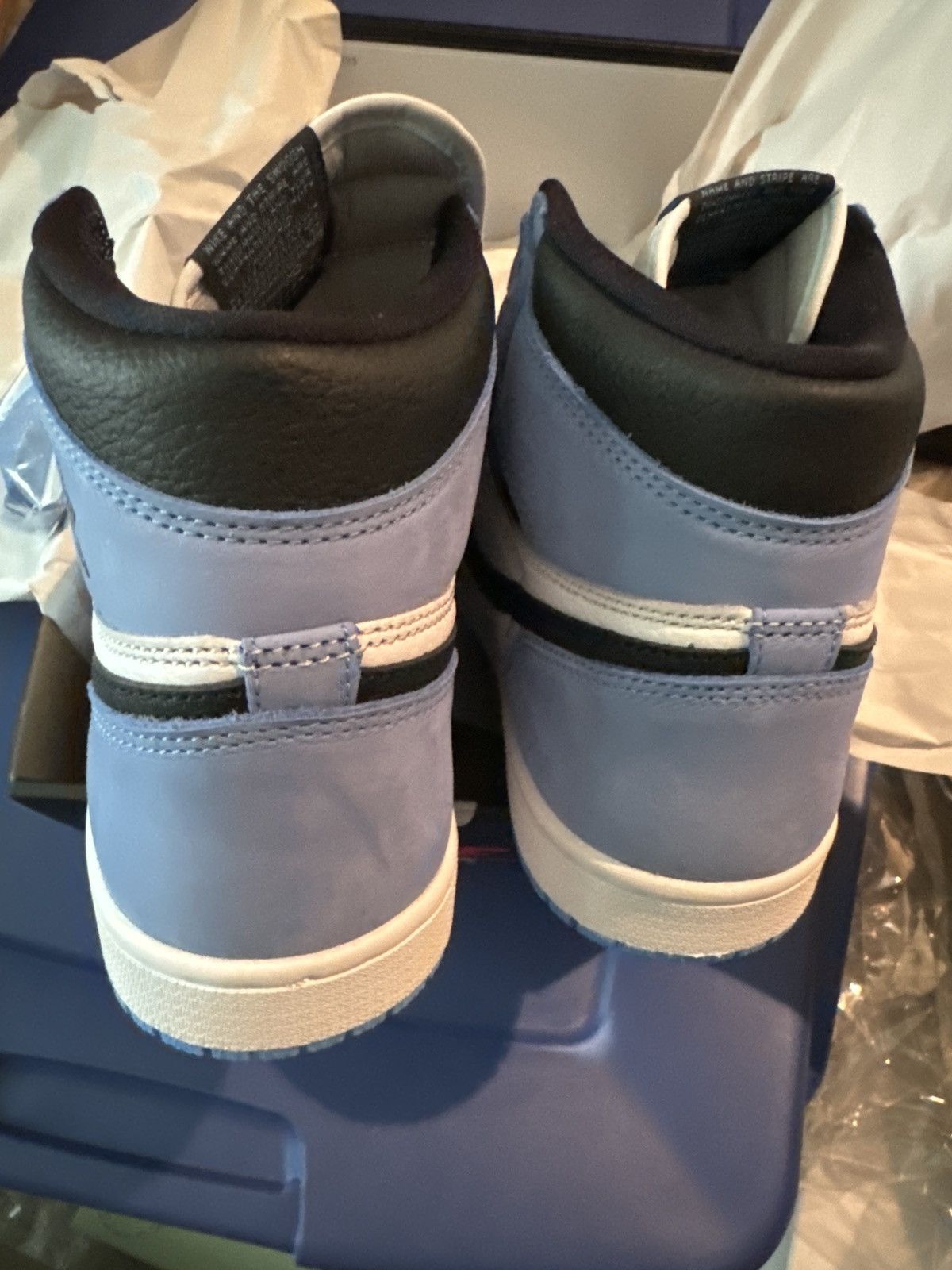 Jordan Brand × Nike Nike Air Jordan 1 Retro OG University Blue Size US 8 / EU 41 - 14 Thumbnail