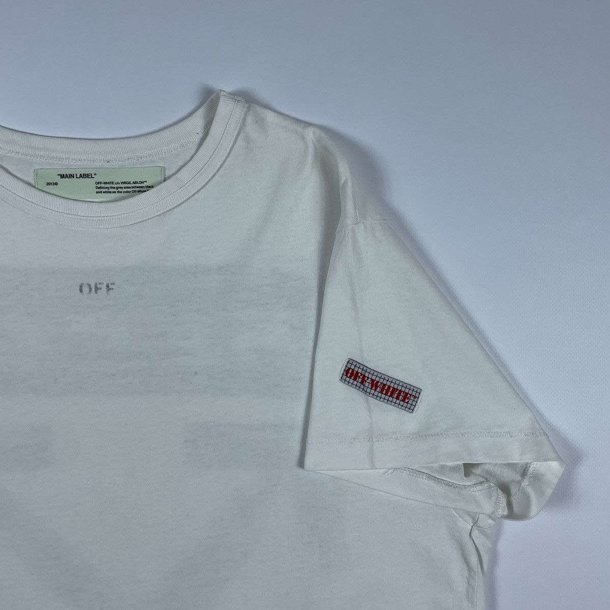 Off White Distressed Faded Black Arrows White T-shirt