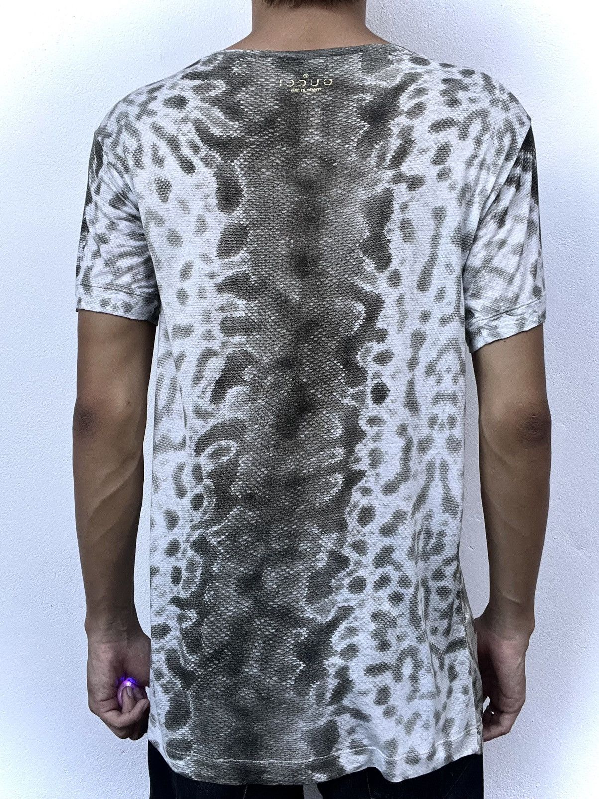Gucci SS 2000 Gucci by Tom Ford SnakeSkin T-Shirt Size US L / EU 52-54 / 3 - 5 Thumbnail