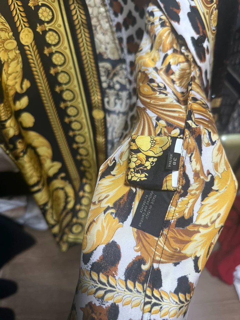 Versace Versace Mulberry silk shirt Size US S / EU 44-46 / 1 - 2 Thumbnail