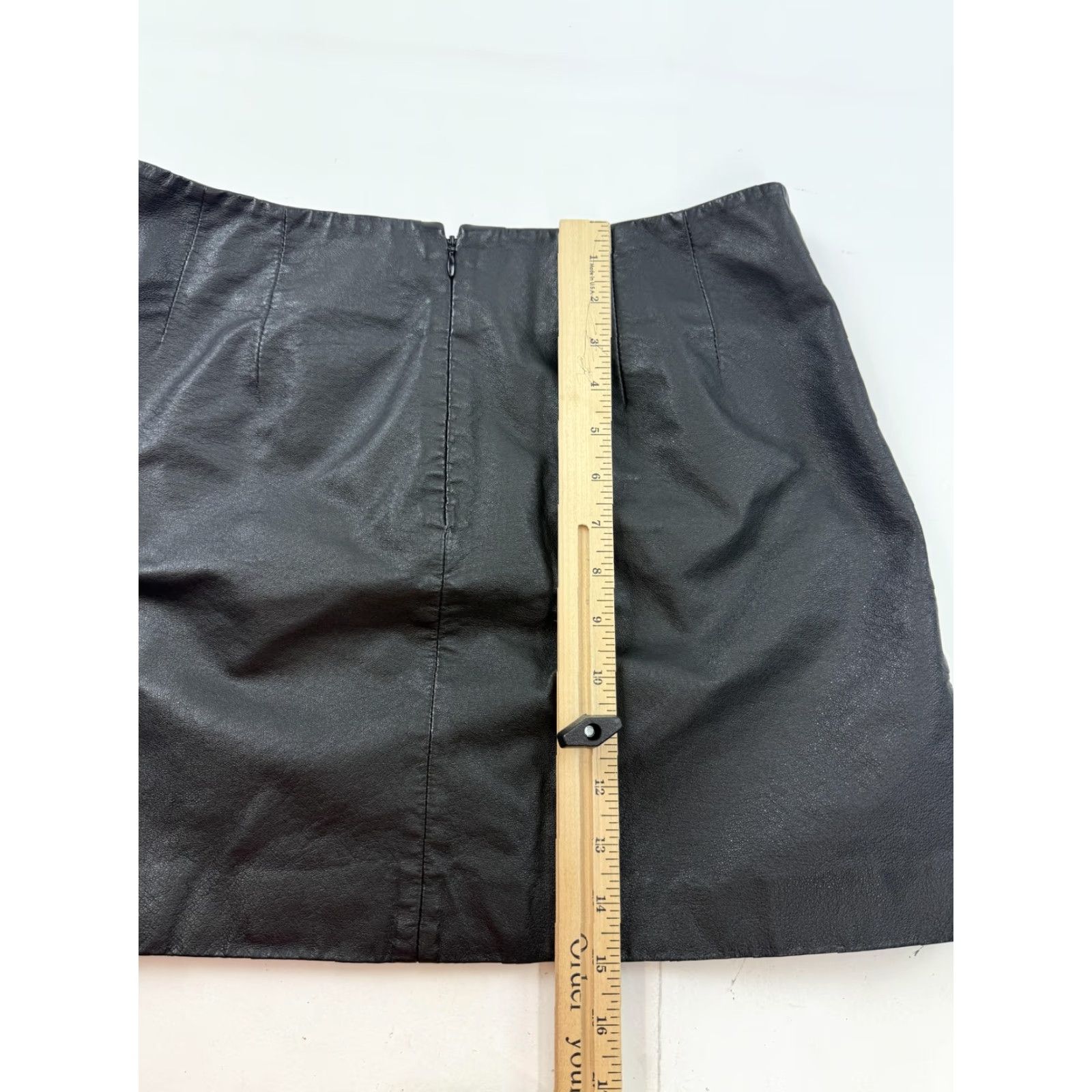 BB Dakota BB Dakota Skirt Womens 8 Black Leather Mini Lined Pockets Back Zip A-Line Size 30" / US 8 / IT 44 - 5 Thumbnail