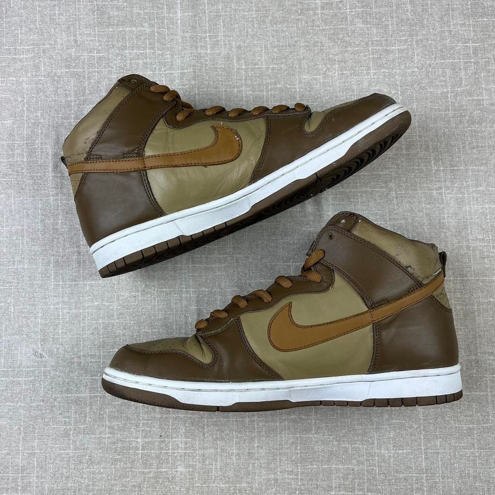 Nike 2003 Nike Dunk High “Maple" Size US 12 / EU 45 - 2 Thumbnail