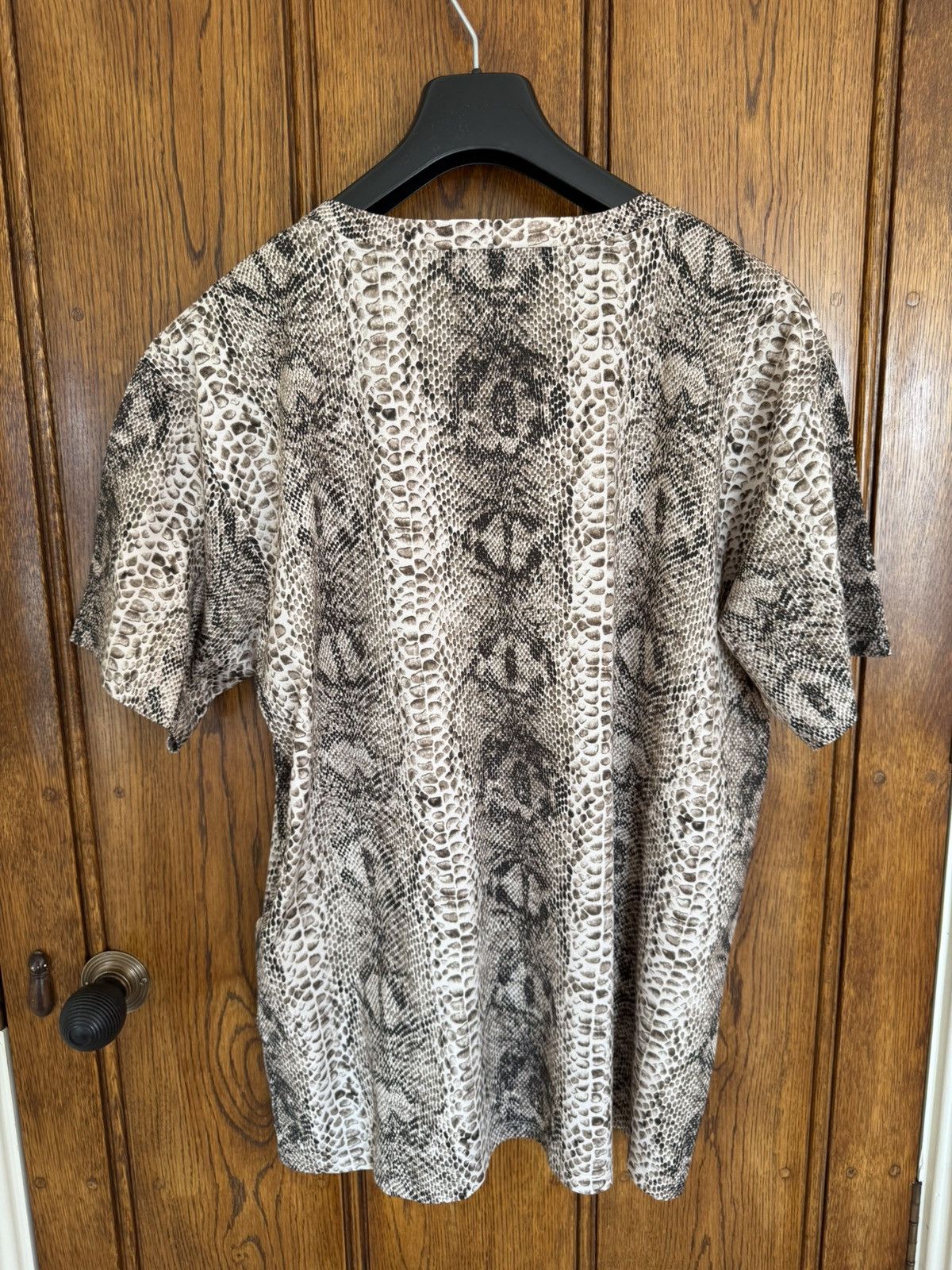 Celine Rare Celine snakeskin logo T shirt Hedi Slimane grail L BNWT Size US L / EU 52-54 / 3 - 12 Thumbnail