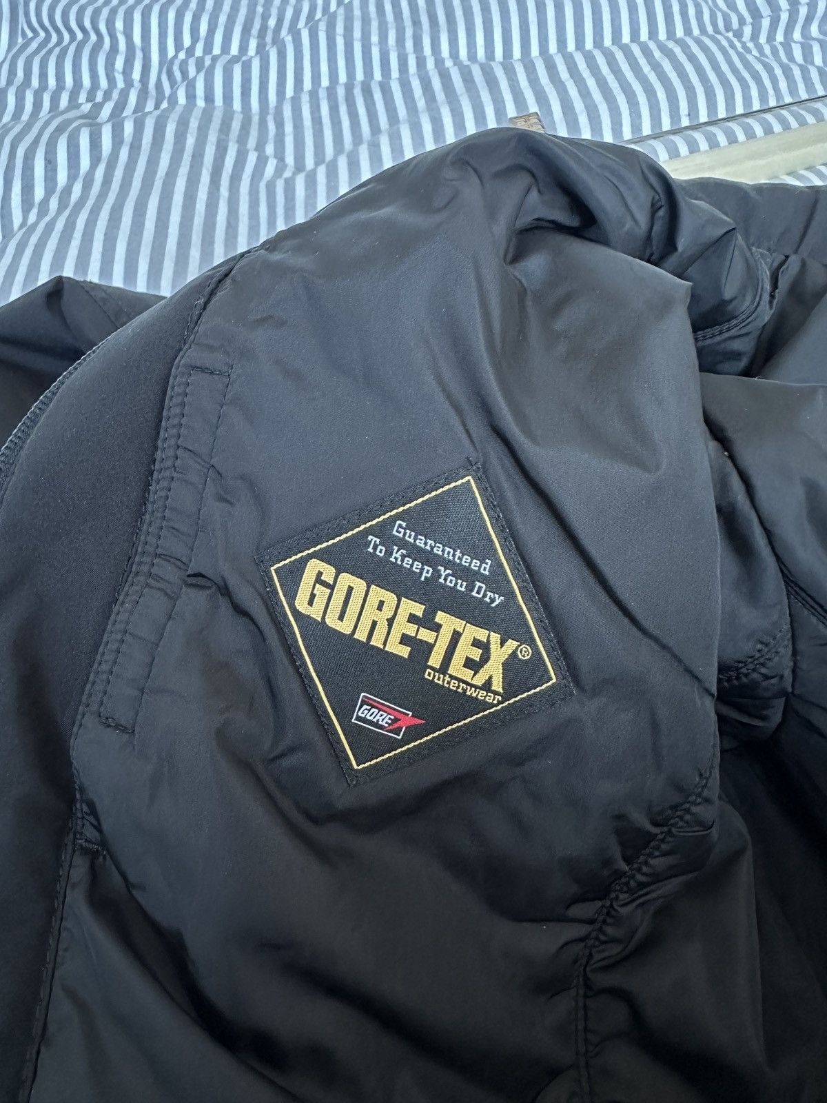 Prada Prada Gore-Tex Black Women’s Jacket Made In Romania Size M / US 6-8 / IT 42-44 - 16 Thumbnail