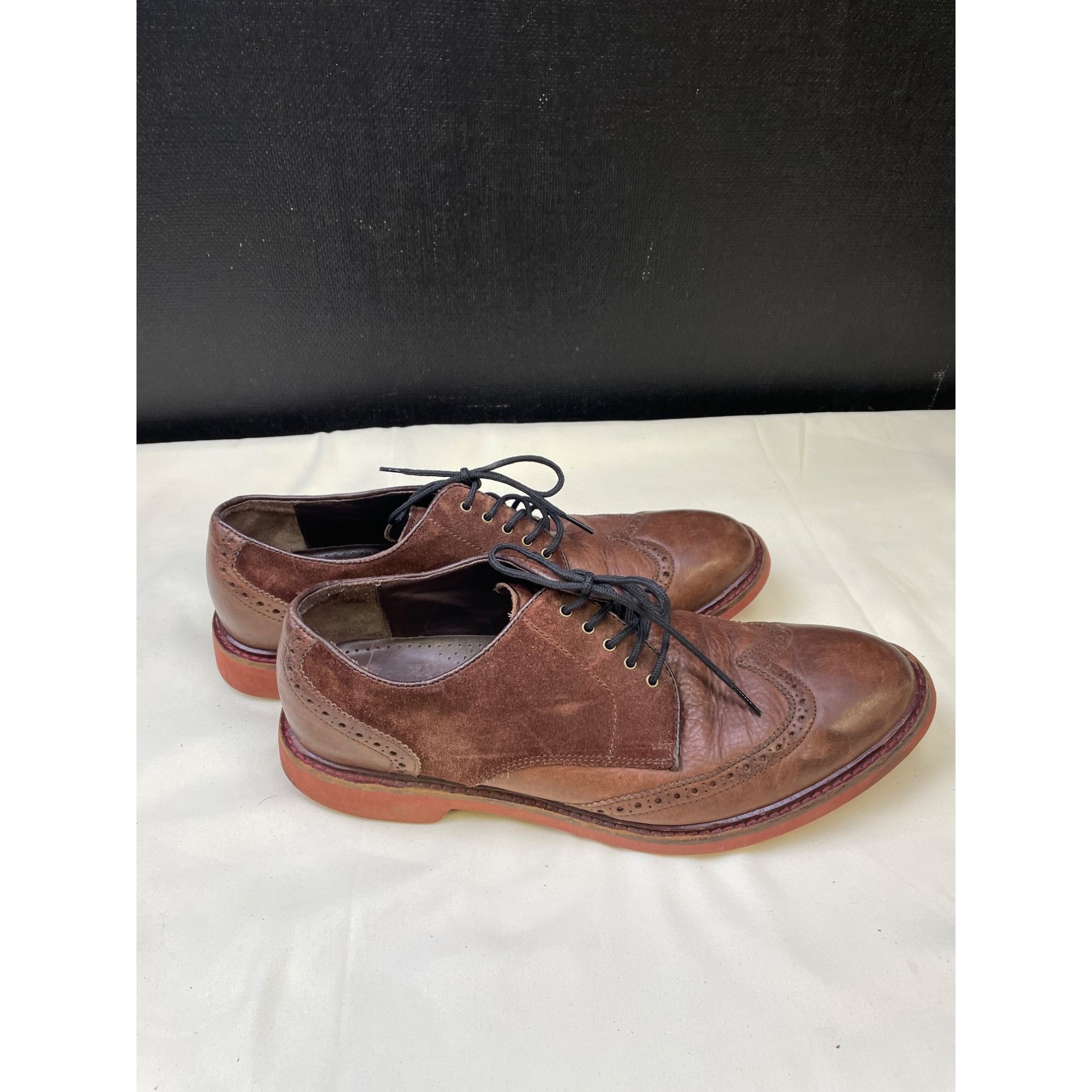 Cole Haan Cole Haan Men's Brown Leather& Suede Wing Tip Shoes / Oxford Size US 10 / EU 43 - 2 Thumbnail
