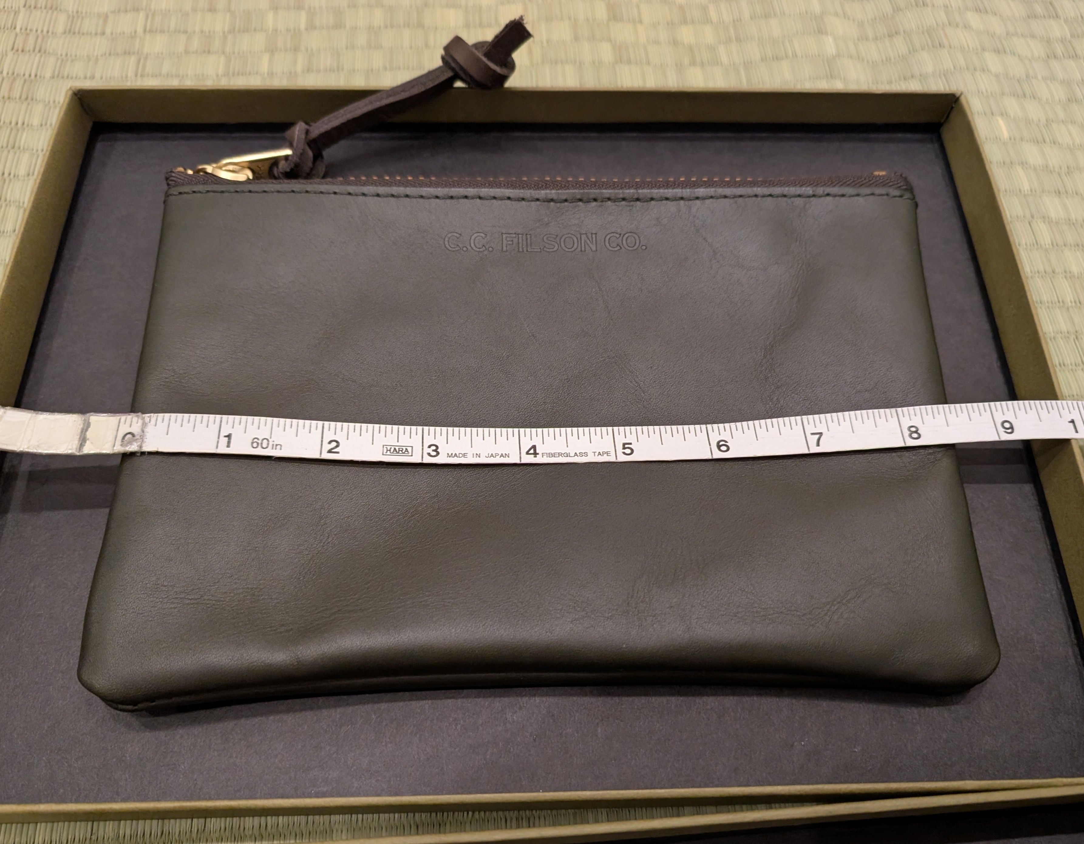 Filson NEW IN BOX Filson Medium Leather Pouch 2018 Limited Edition Size ONE SIZE - 7 Thumbnail