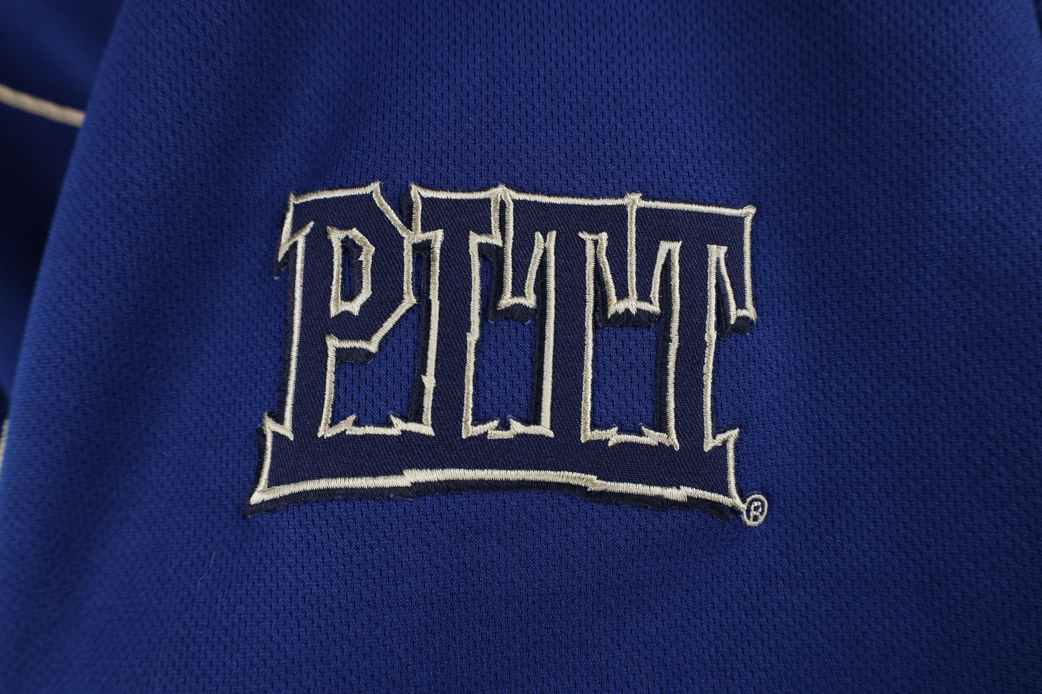 Vintage Vintage 90s University of Pittsburgh Baseball Jersey Blue Size US L / EU 52-54 / 3 - 4 Thumbnail