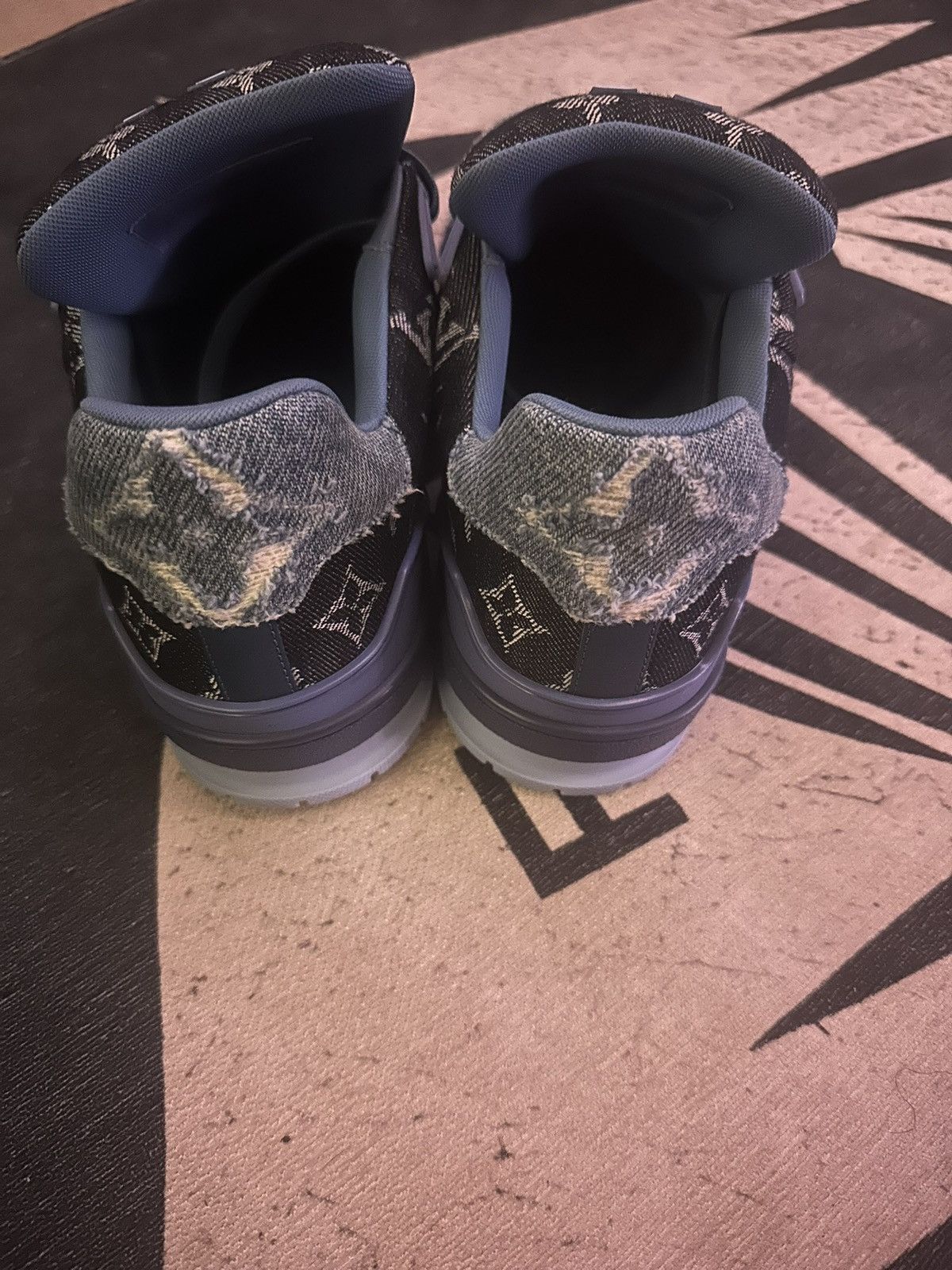 Louis Vuitton Louis Vuitton trainer ‘blue’ Size US 11 / EU 44 - 2 Thumbnail